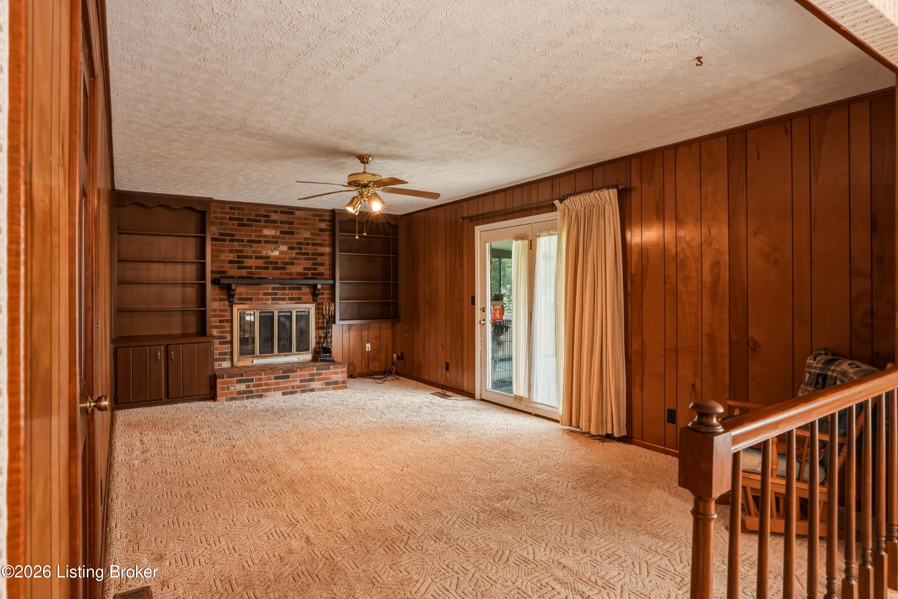 355 Knobview Dr Property Photo 18
