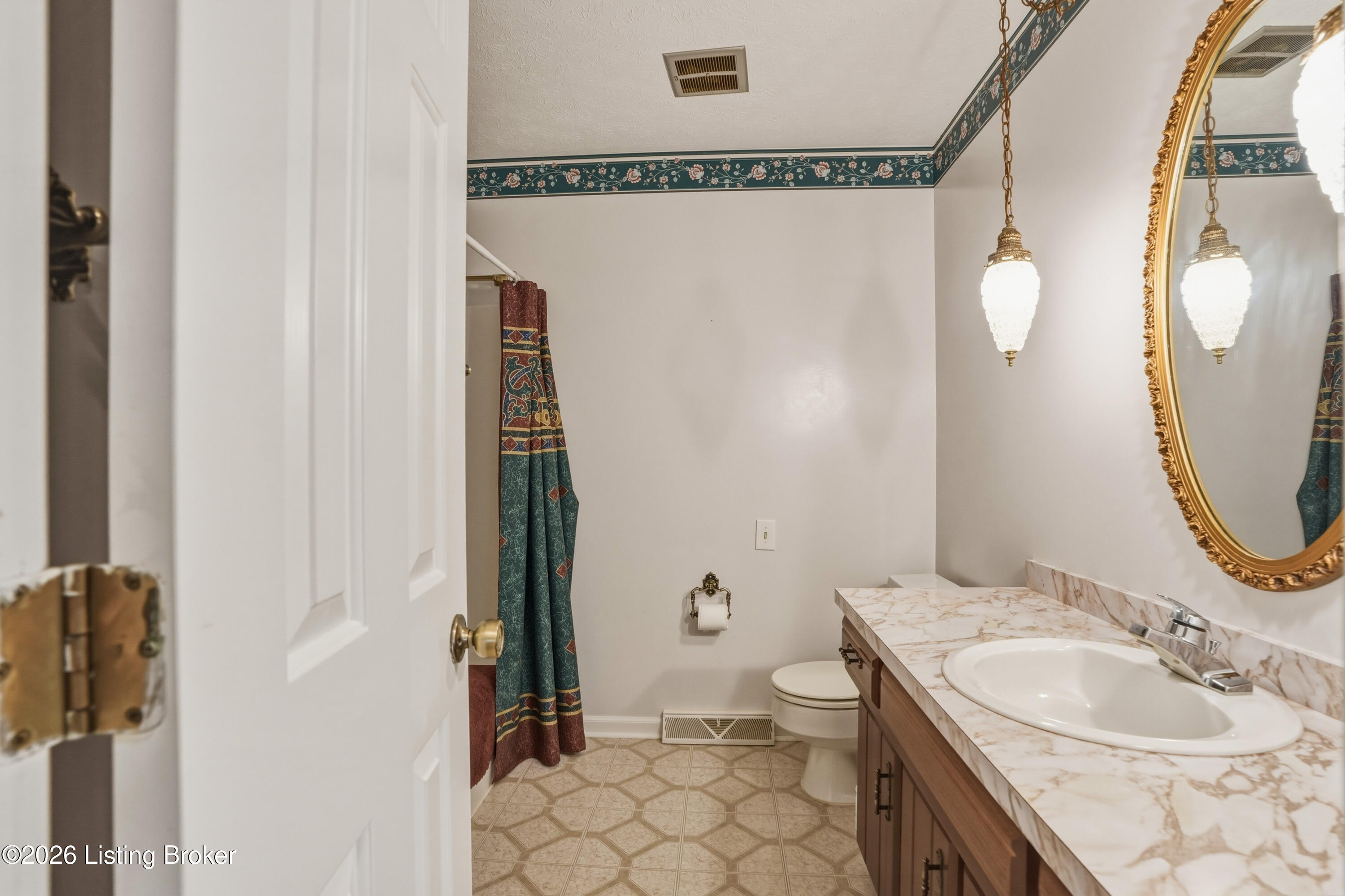 355 Knobview Dr Property Photo 32
