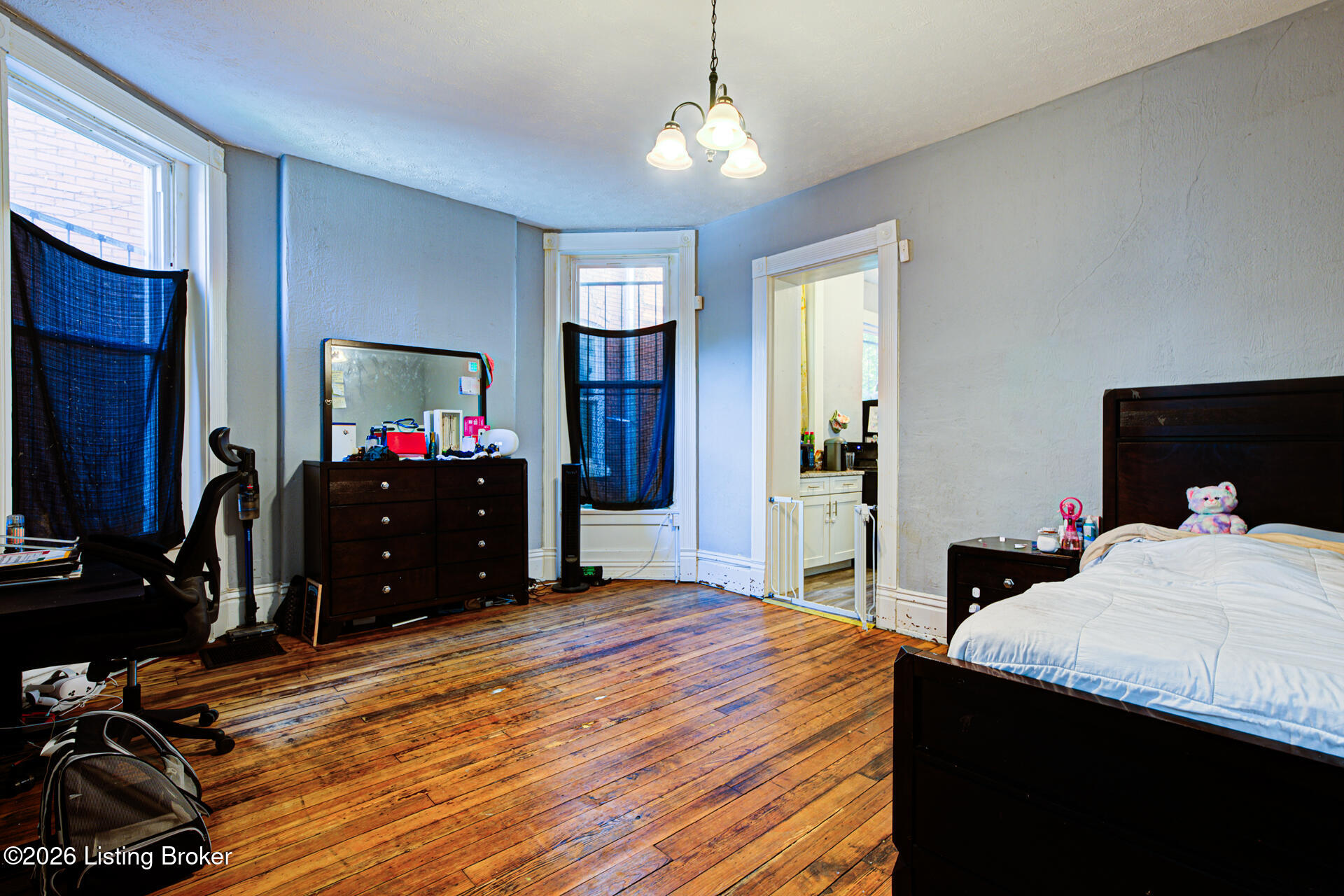 113 E Saint Catherine St 1 & 2 Property Photo 8