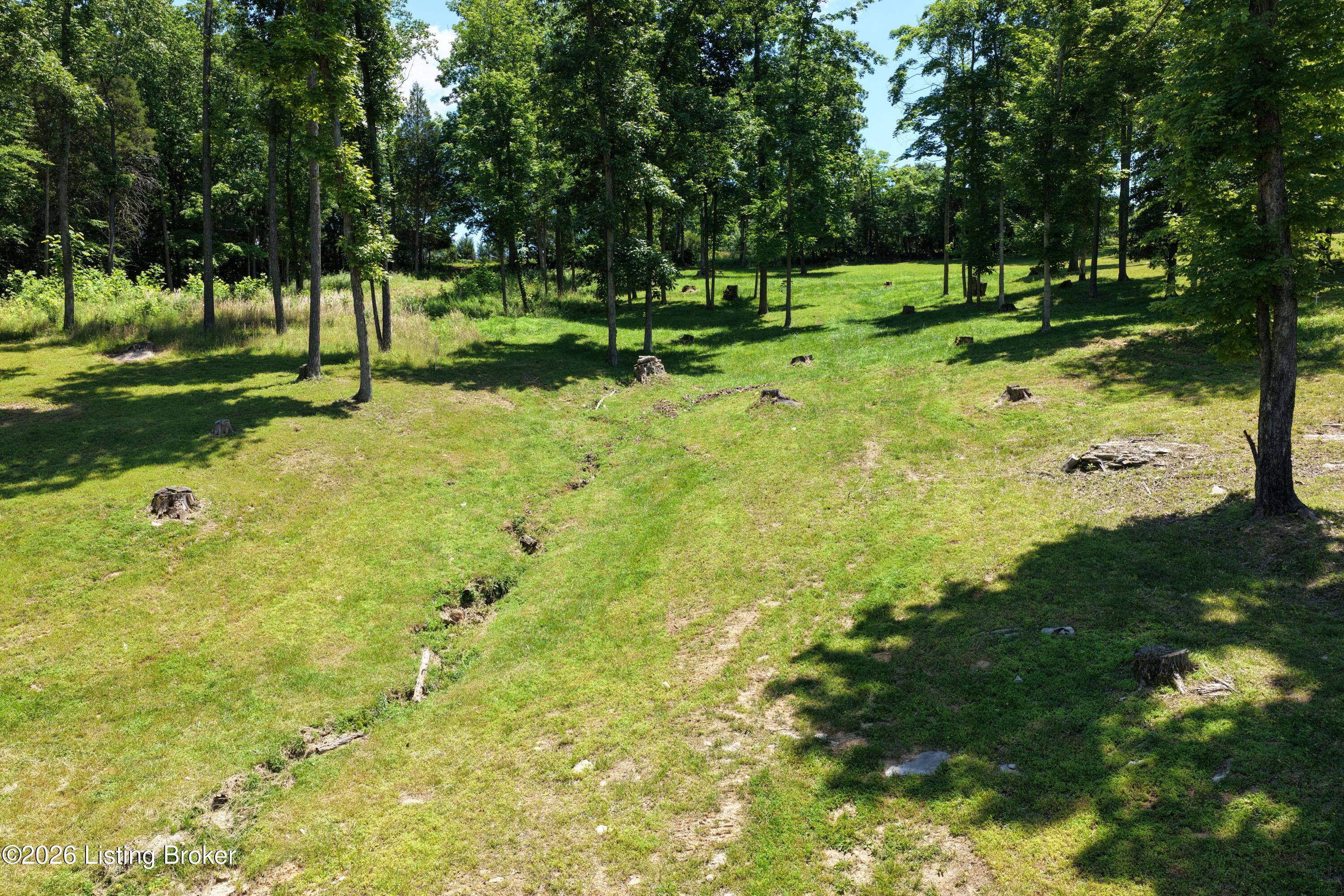 941 Indian Valley Rd Property Photo 2
