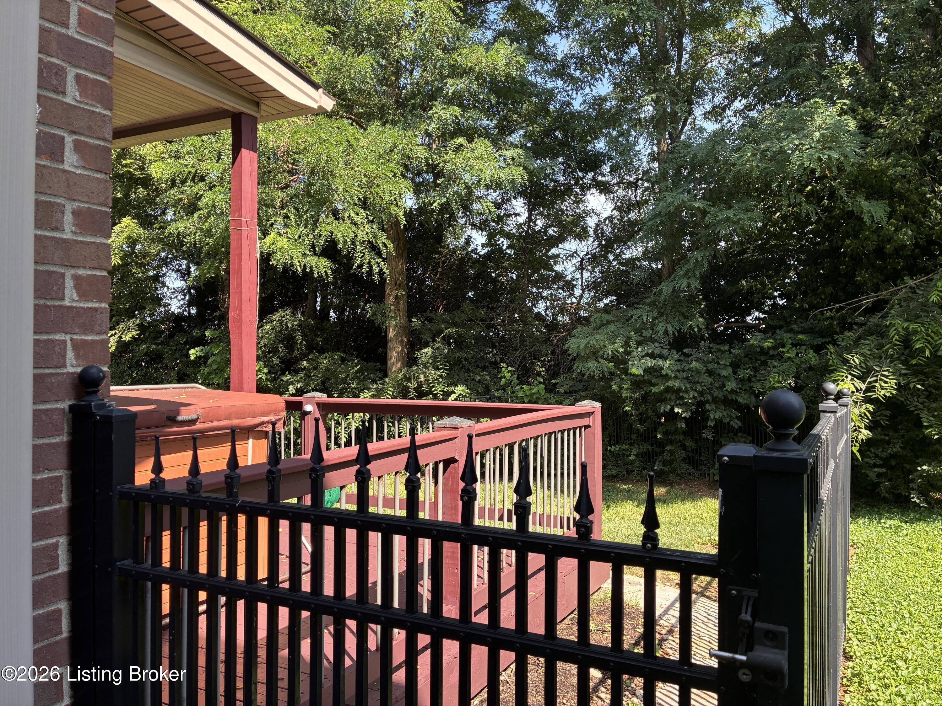 5127 Craigs Creek Dr Property Photo 4