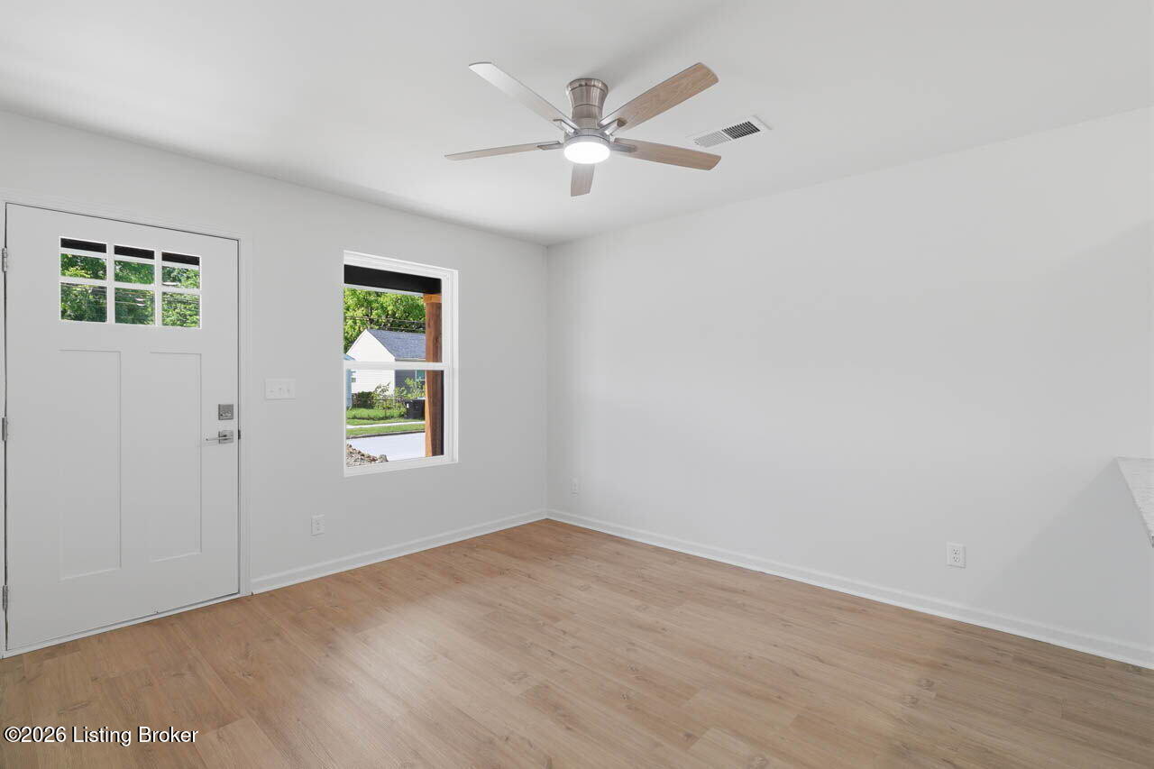 1603 Bicknell Ave Property Photo 12