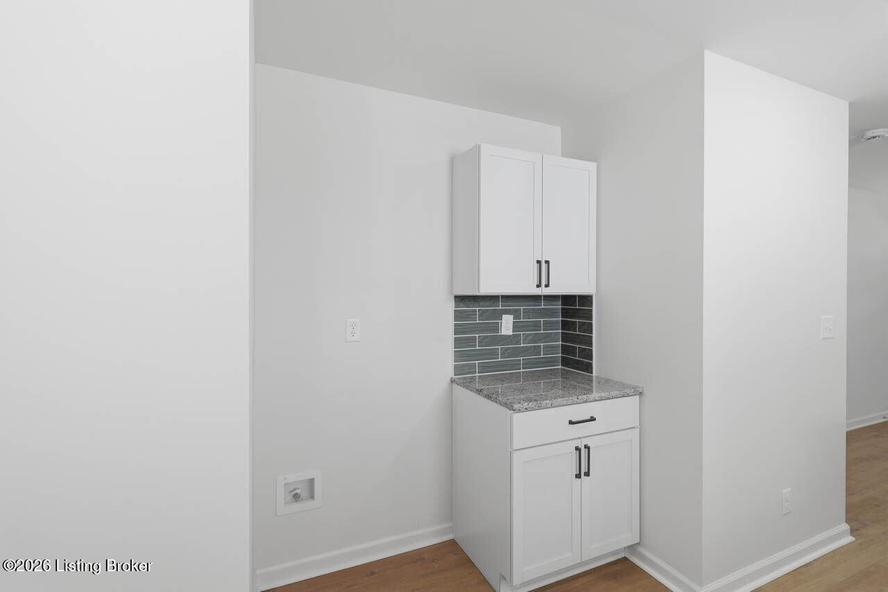 1603 Bicknell Ave Property Photo 19