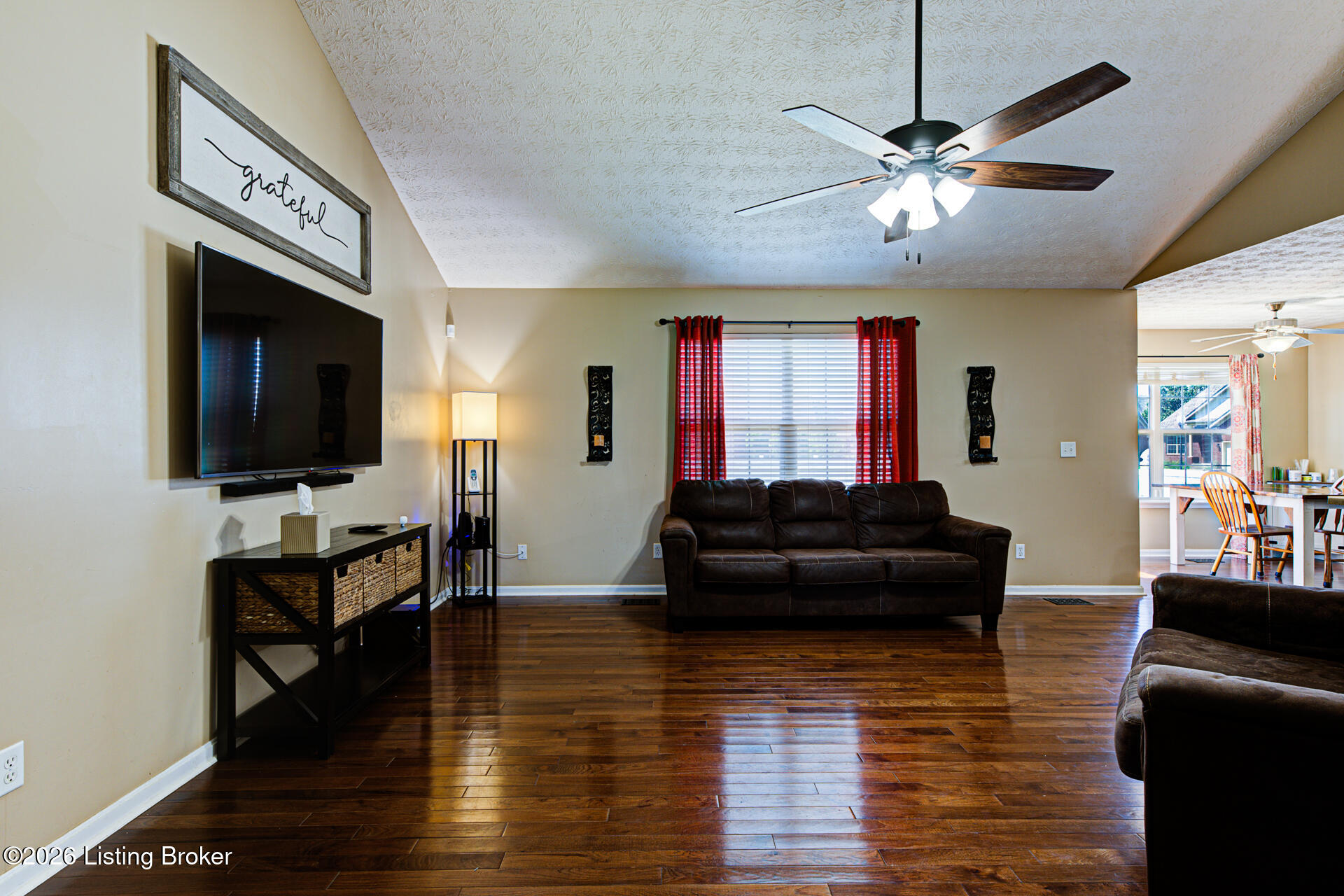 179 Reserves Blvd Property Photo 5