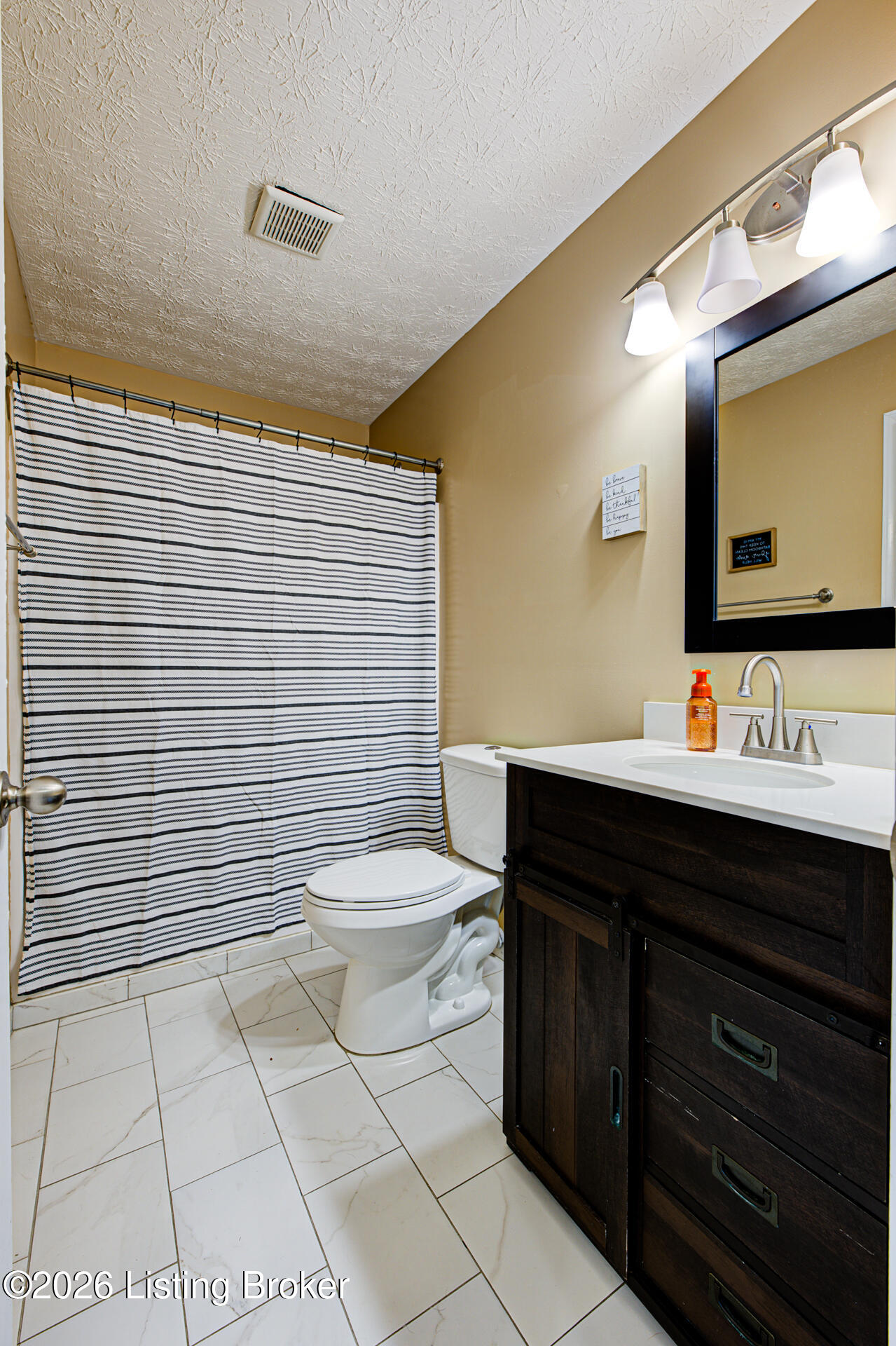 179 Reserves Blvd Property Photo 23