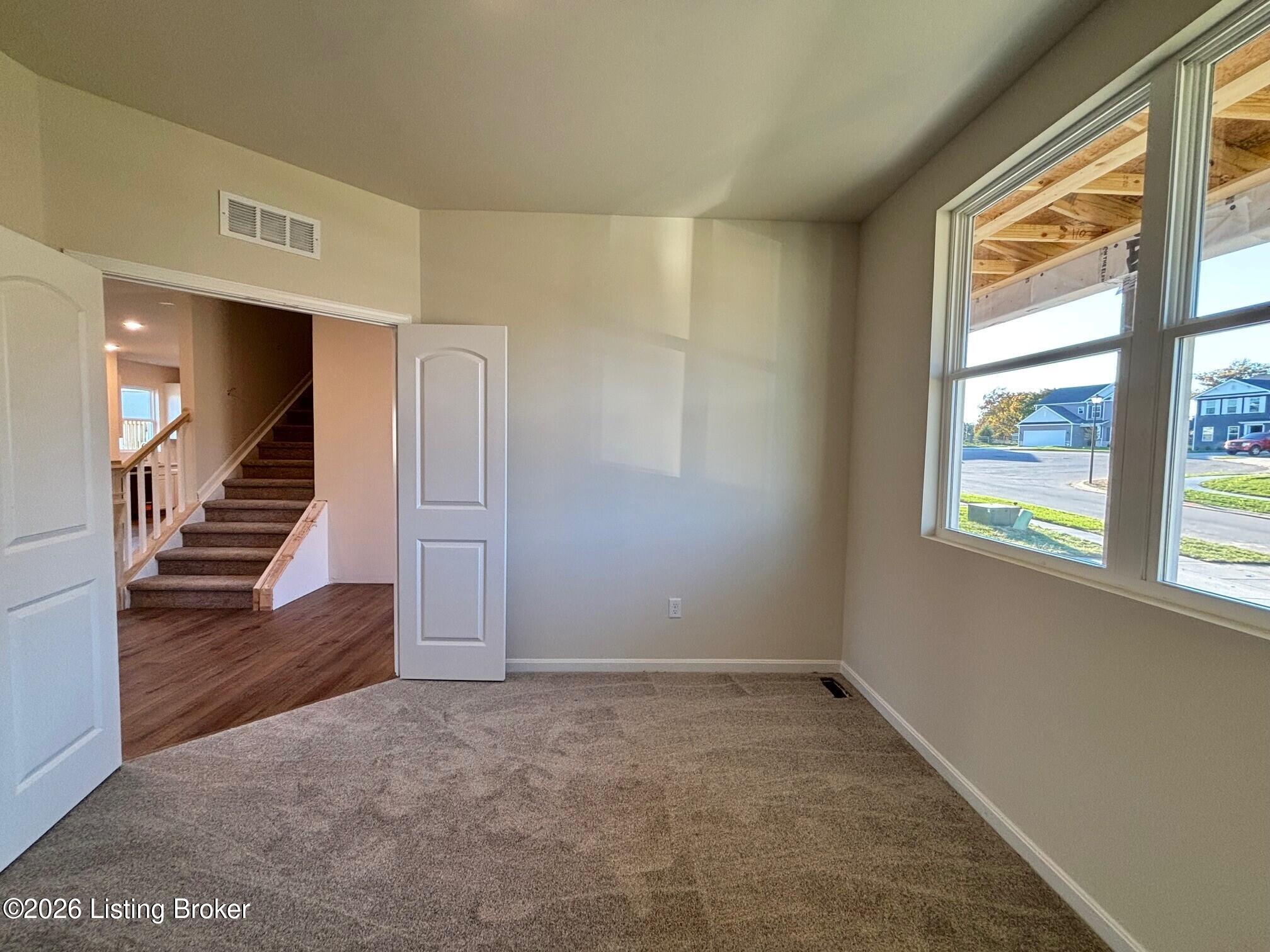 266 Ardmore Crossing Dr Property Photo 6