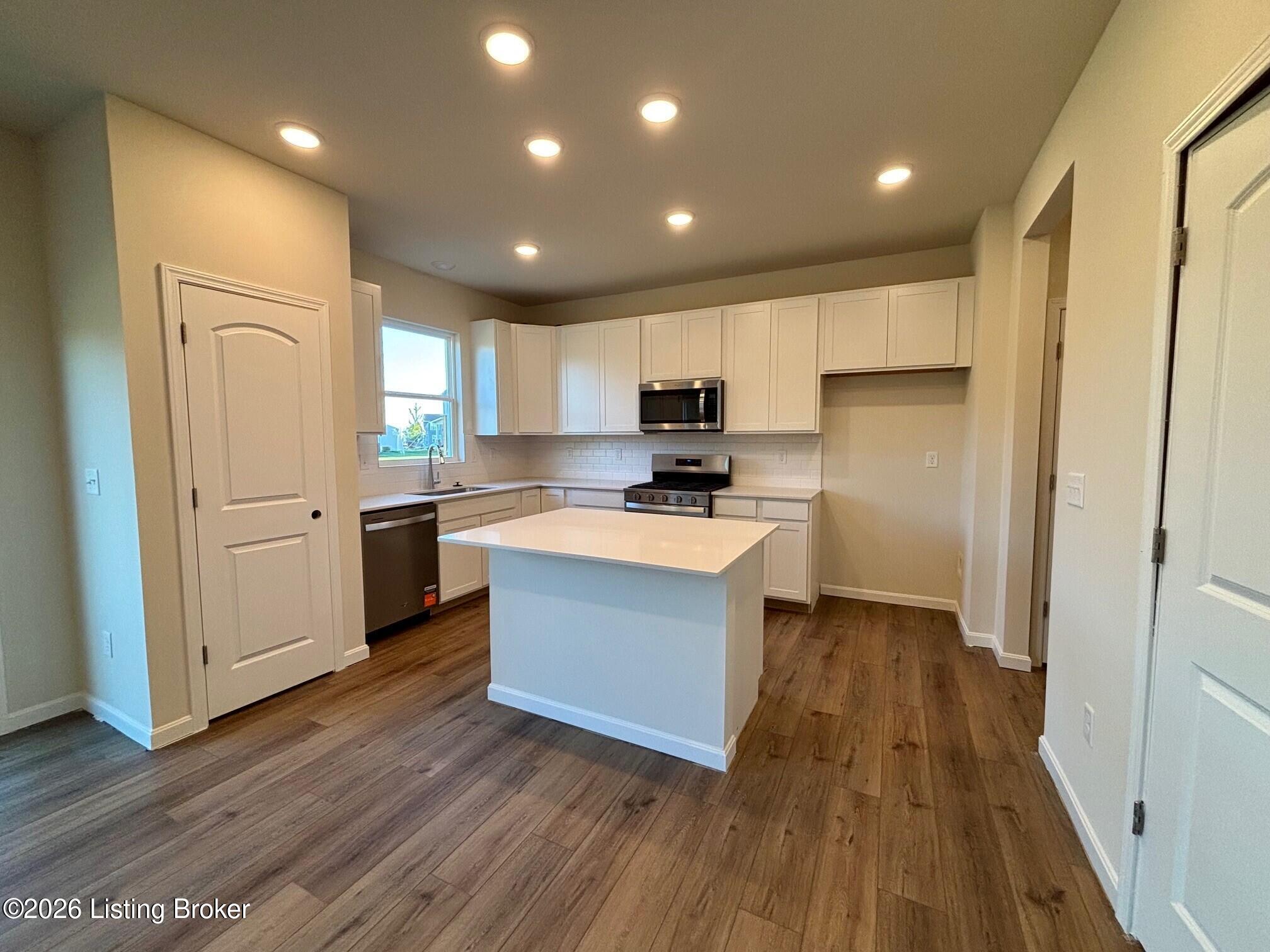 266 Ardmore Crossing Dr Property Photo 12