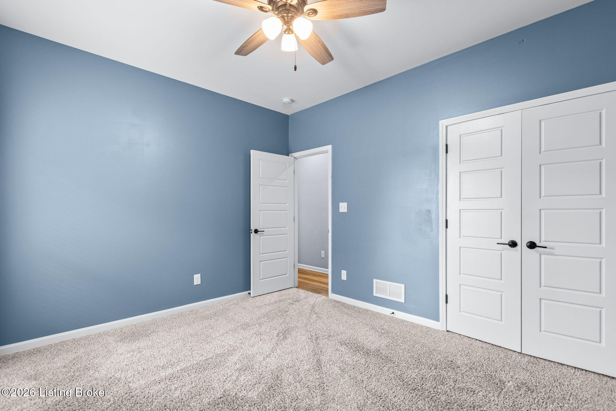 1922 Scenic Lakes Dr Property Photo 32