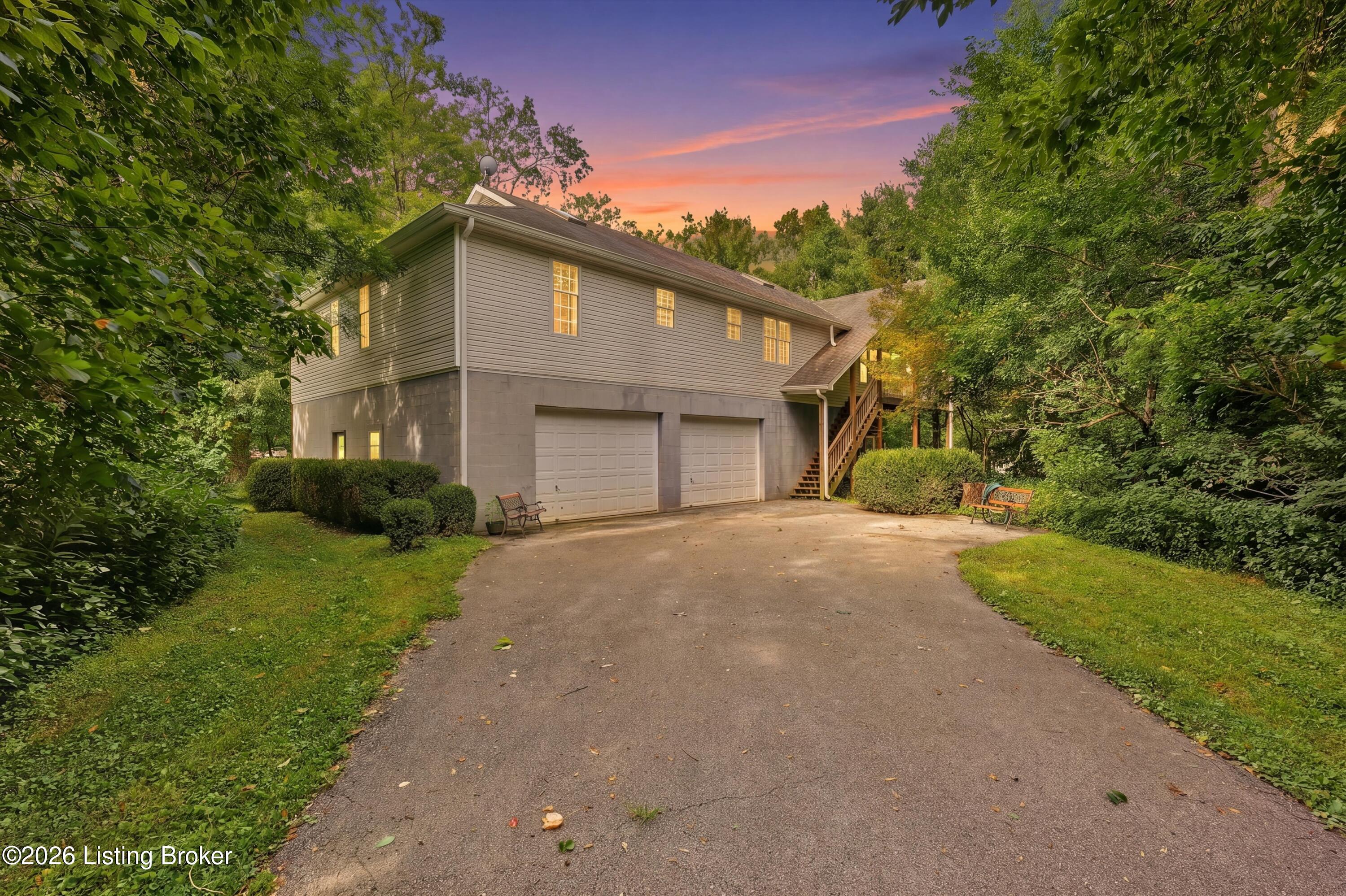 5713 W Highway 524 Property Photo 1