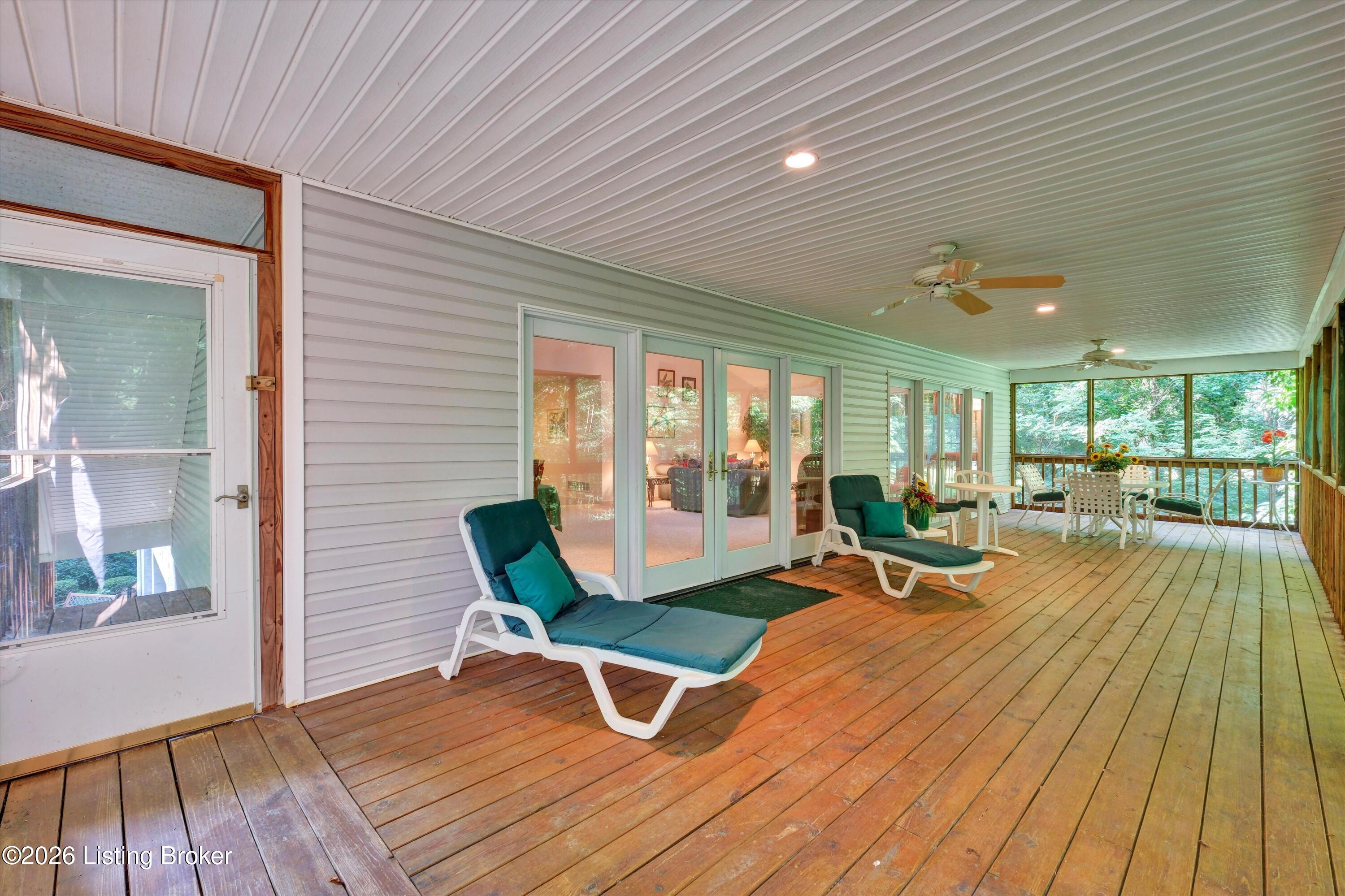 5713 W Highway 524 Property Photo 8