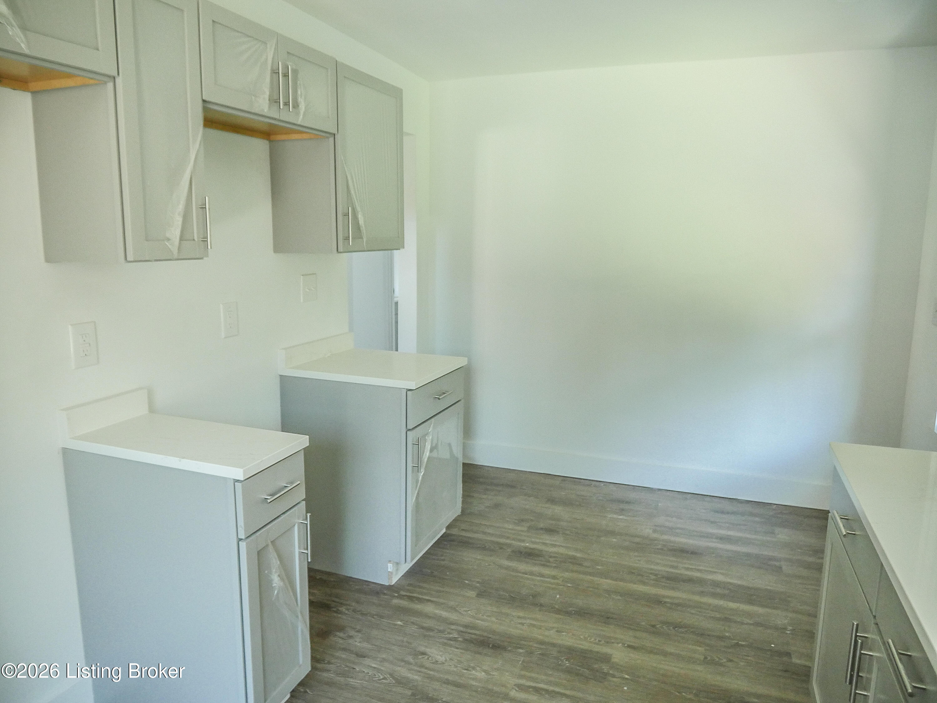 1624 Hemlock Ct Property Photo 18