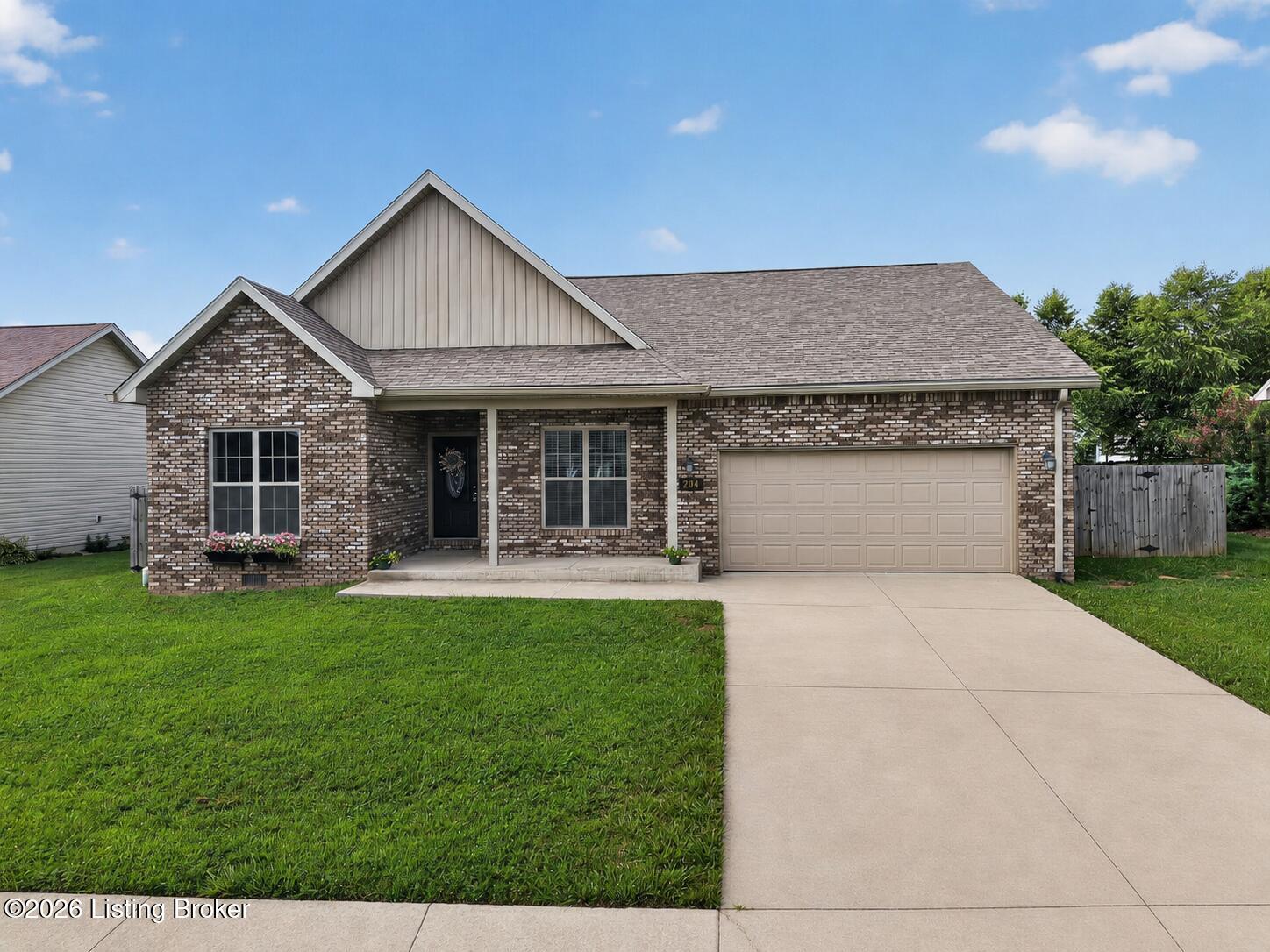 204 Robert East Ct