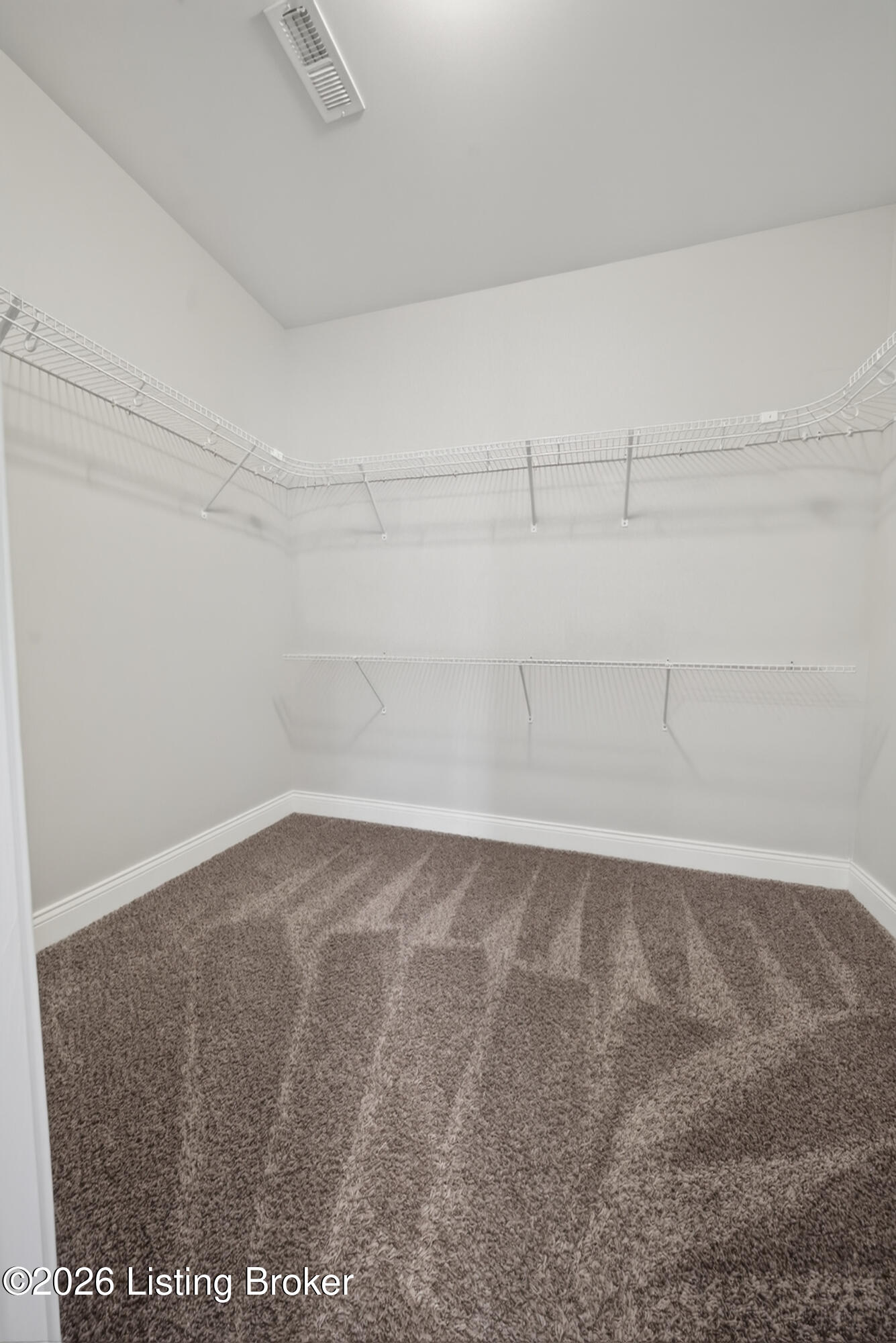 204 Robert East Ct Property Photo 27