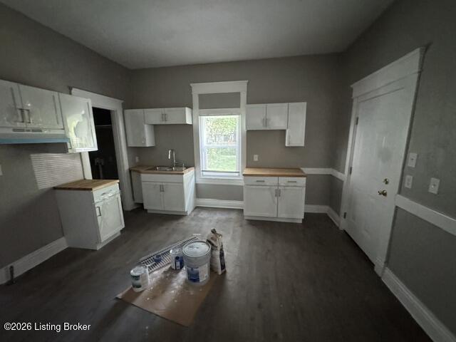 2243 Date St Property Photo 3