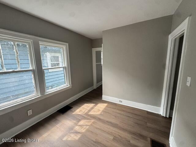 2732 Chase Ct Property Photo 2