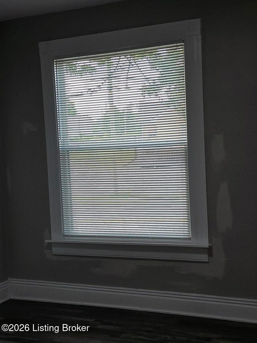 2111 S 7th Street Rd Property Photo 2