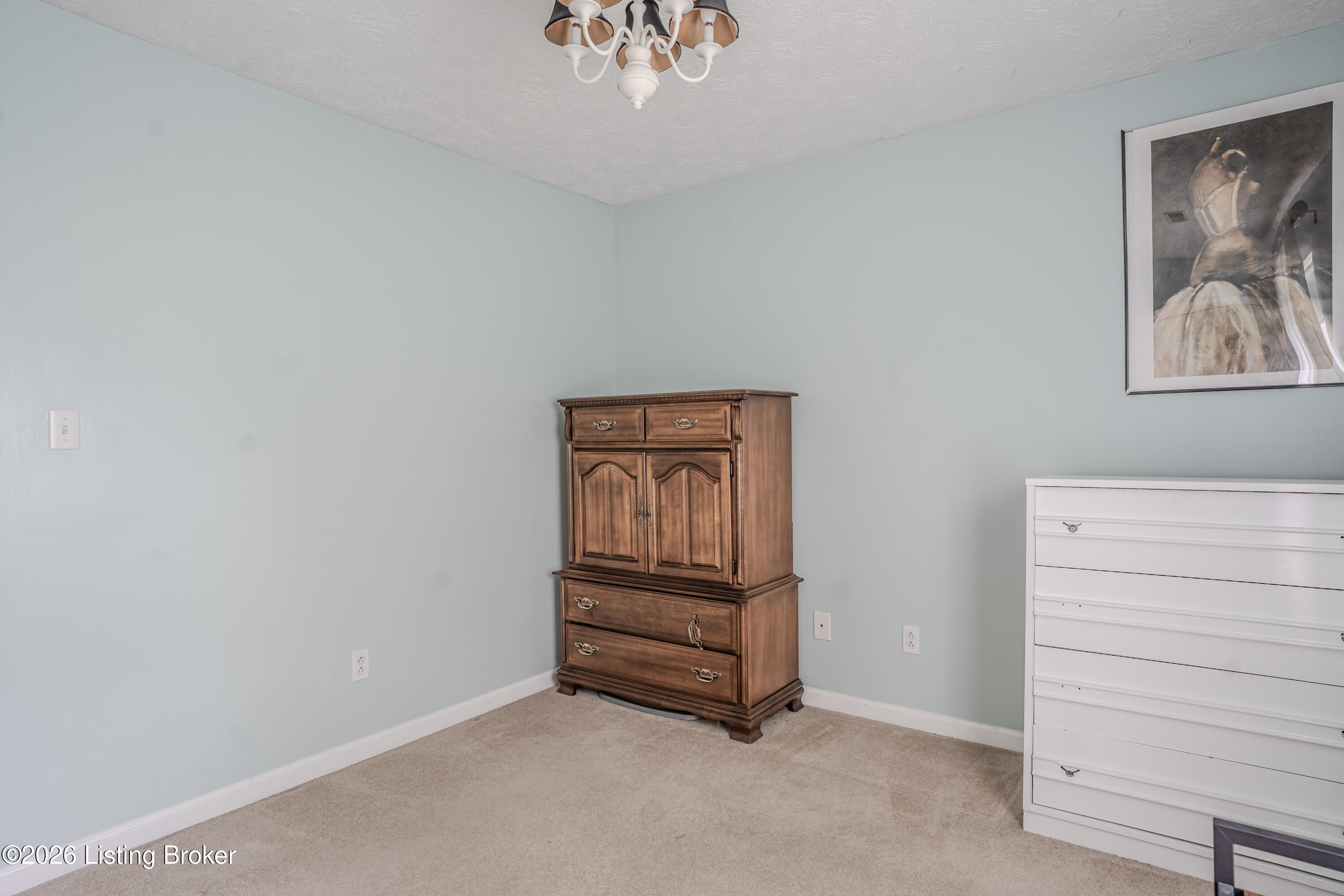 2400 English Station Dr Property Photo 29