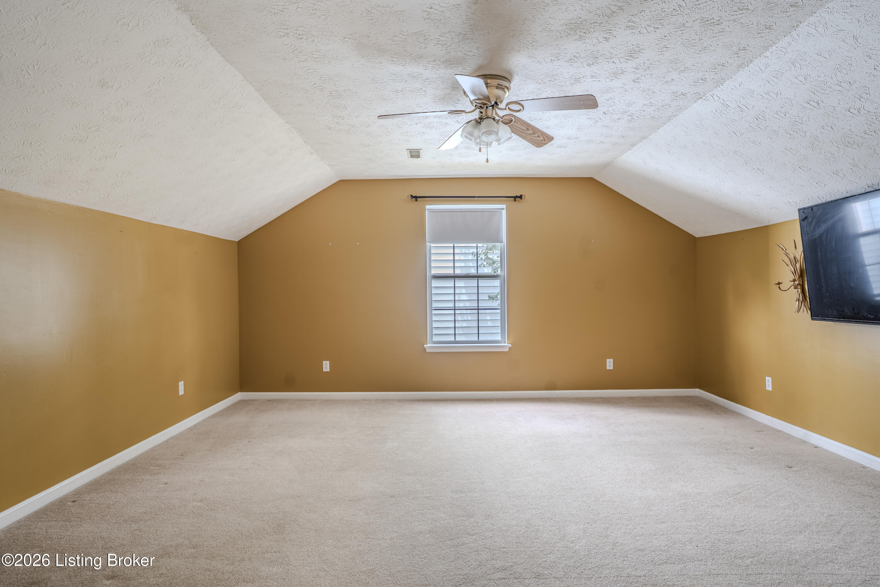 2400 English Station Dr Property Photo 30