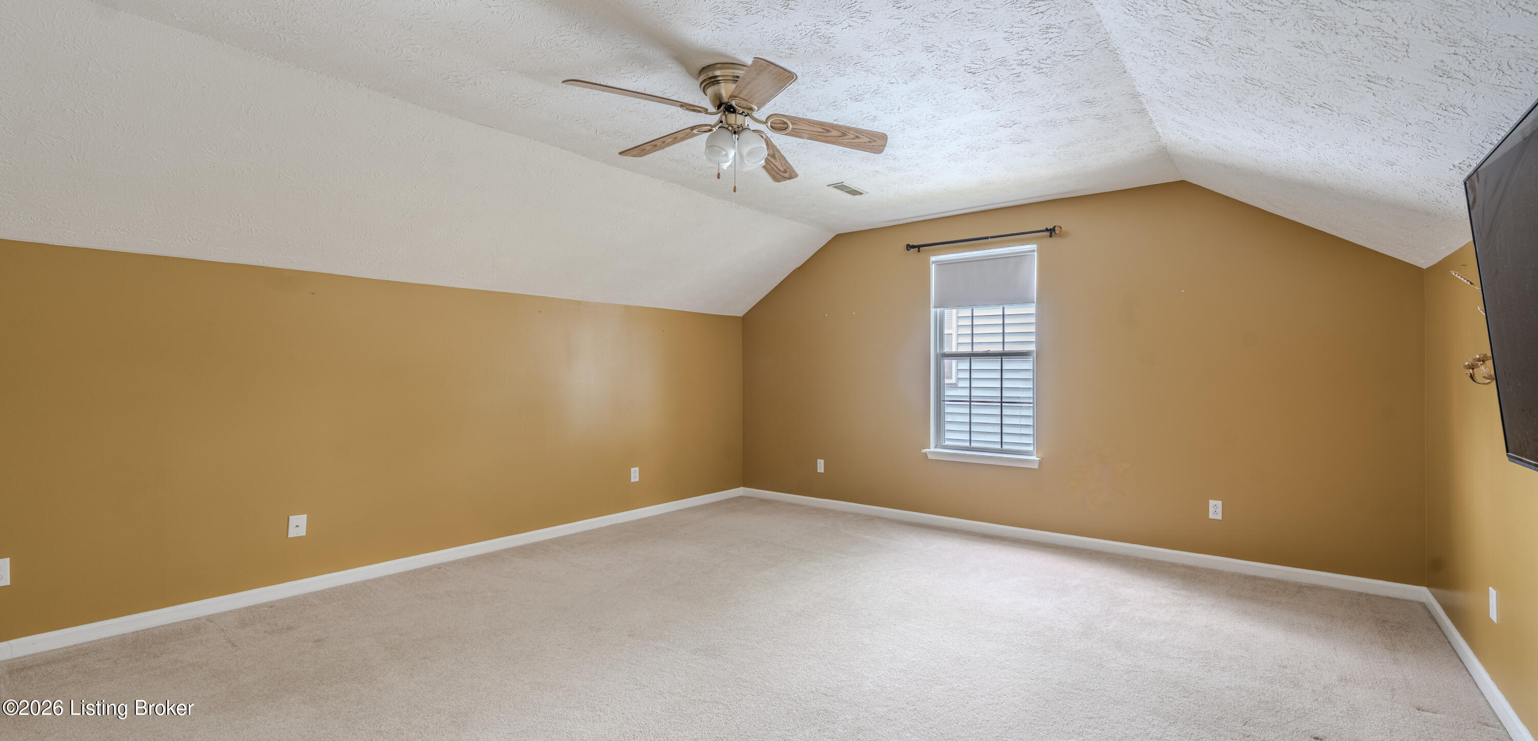2400 English Station Dr Property Photo 31