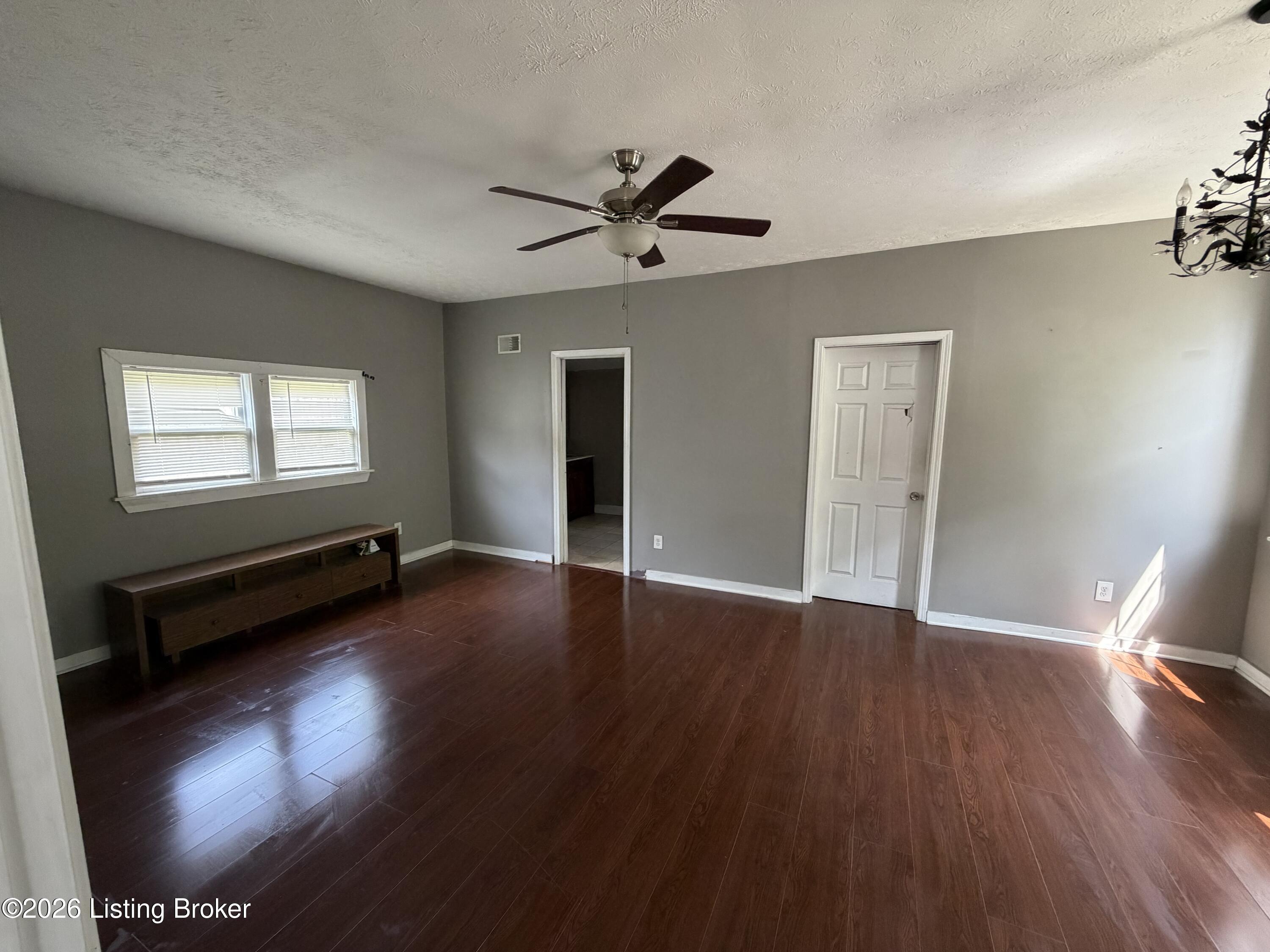 3679 Parthenia Ave Property Photo 24