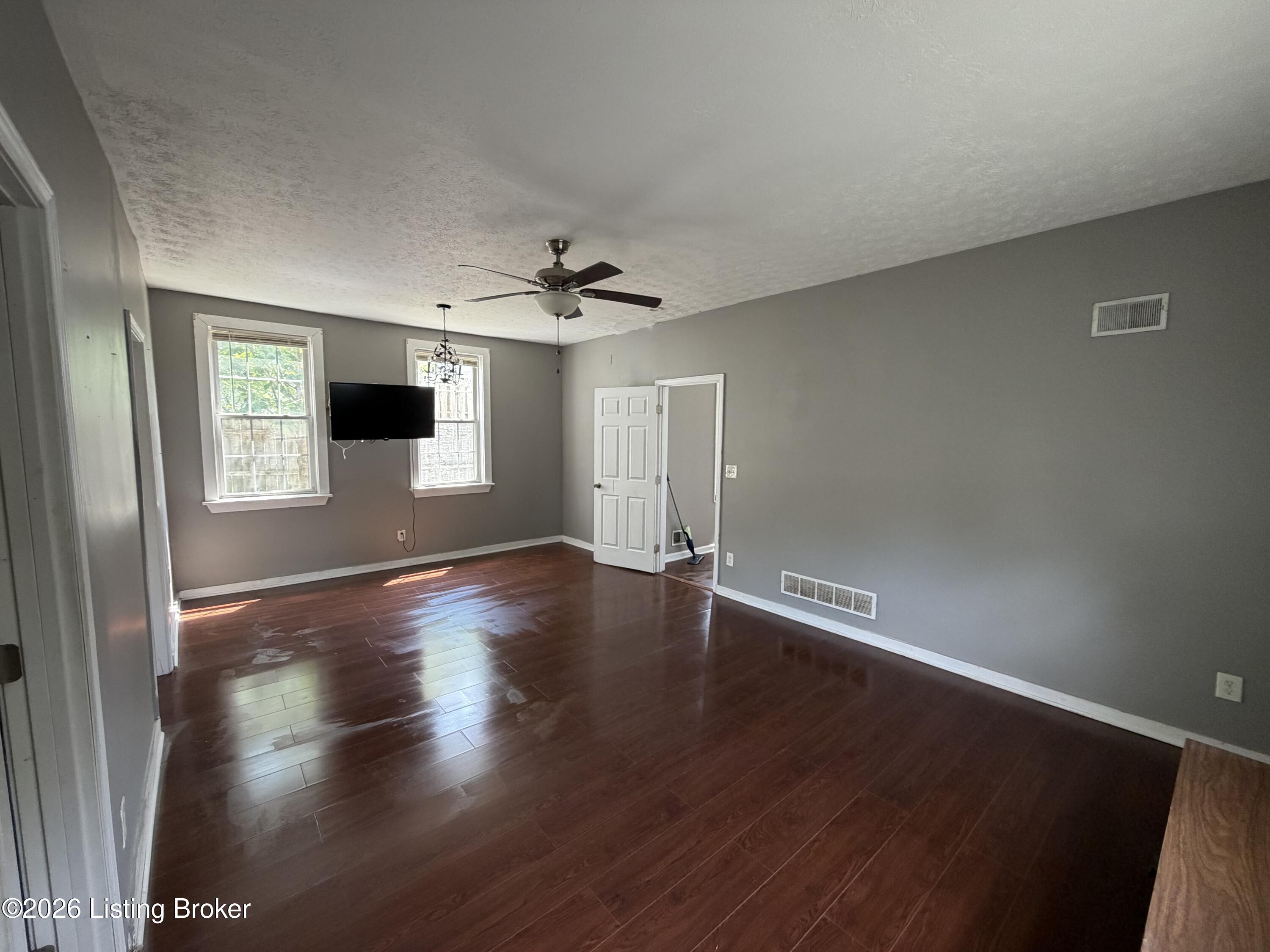 3679 Parthenia Ave Property Photo 26