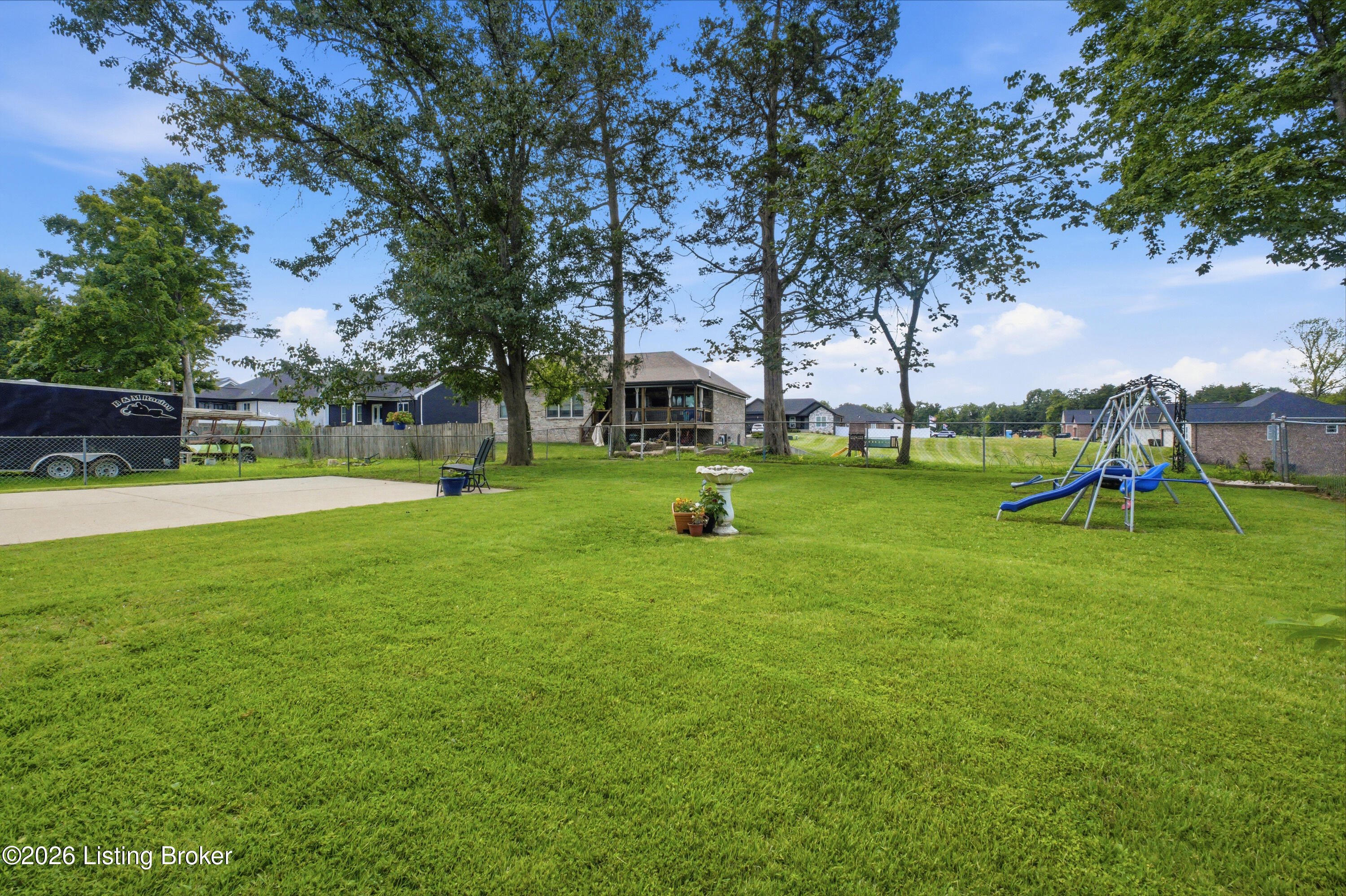 277 Fortney Ln Property Photo 10