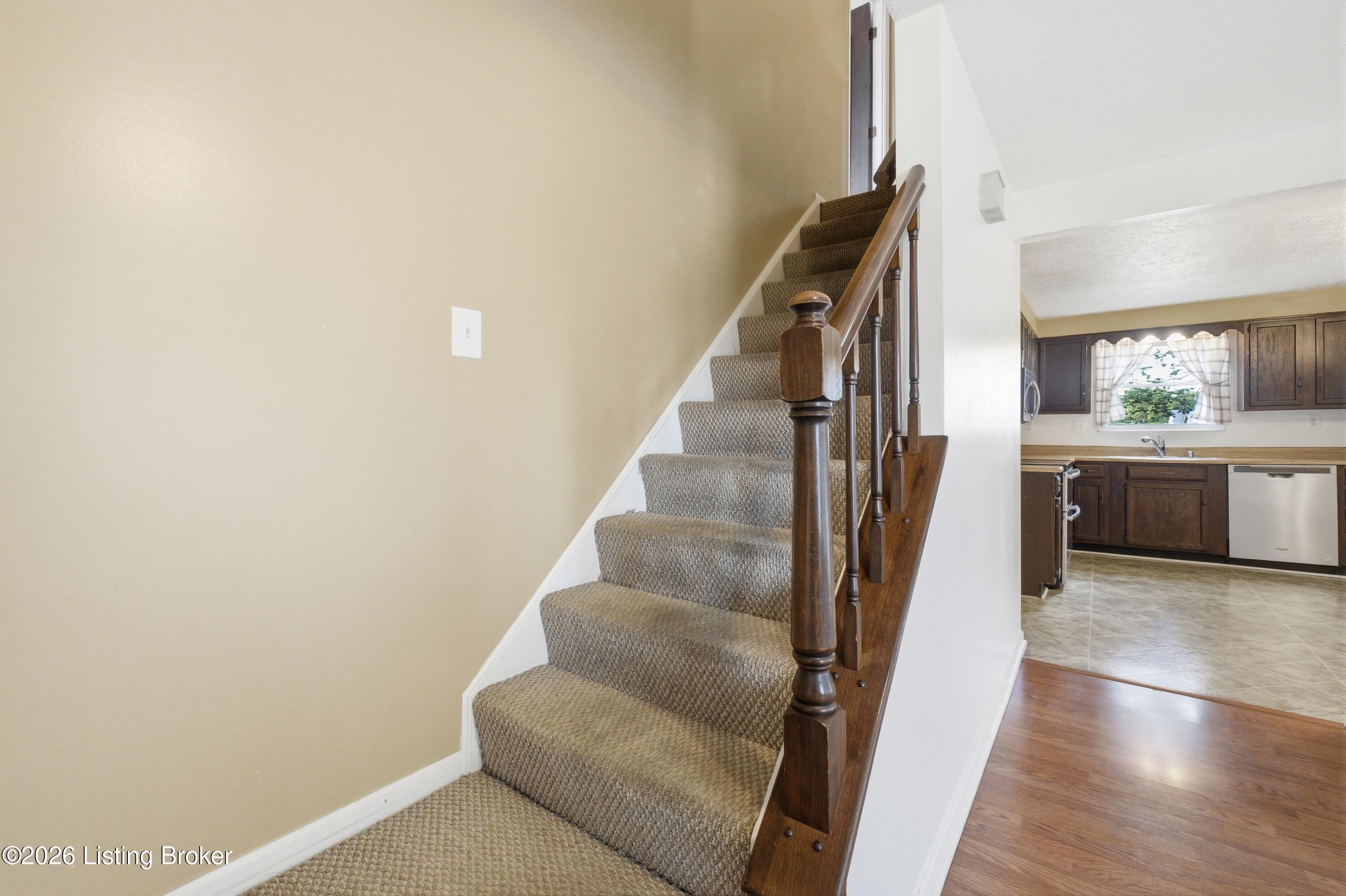 277 Fortney Ln Property Photo 16