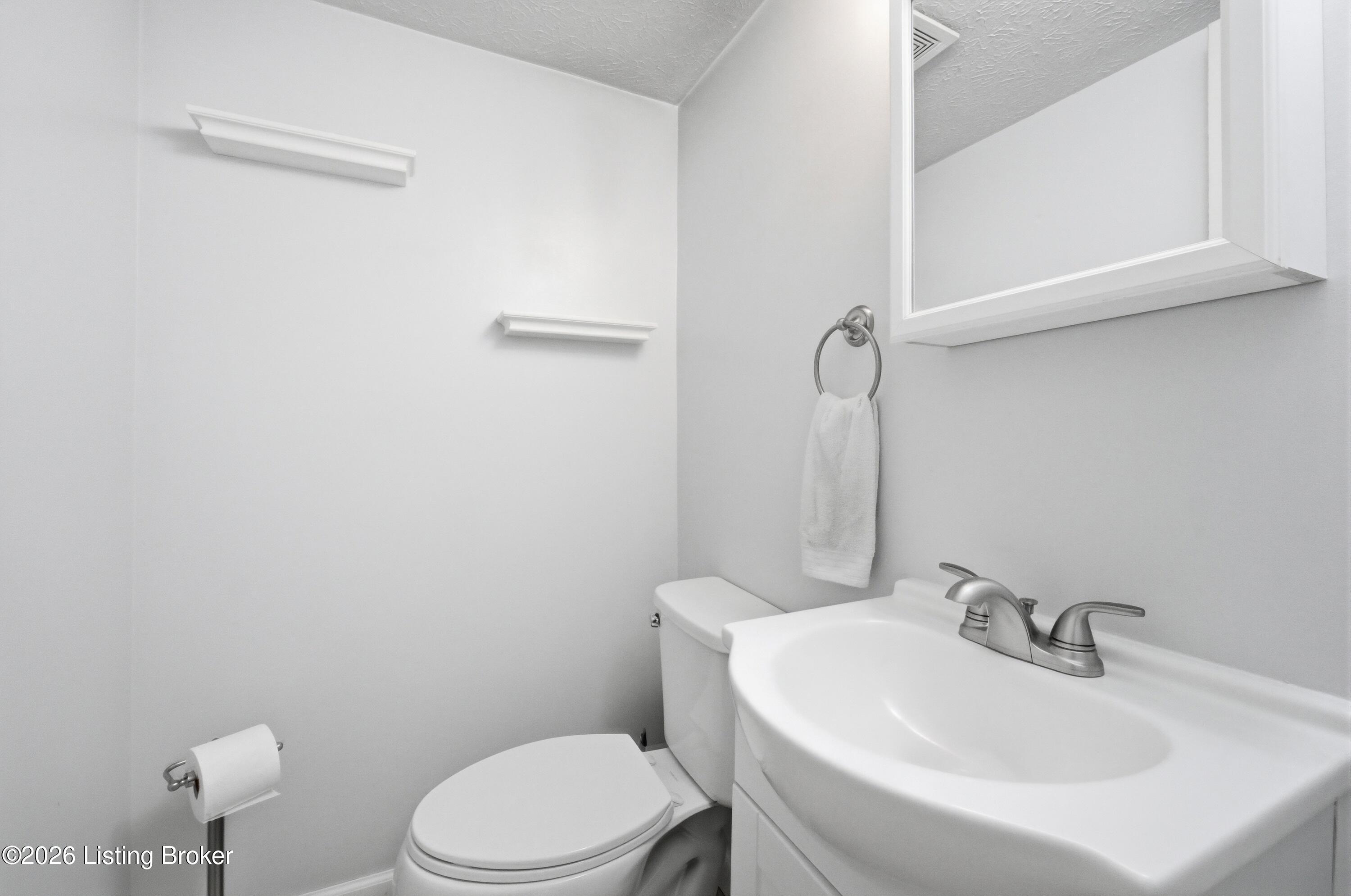 277 Fortney Ln Property Photo 30
