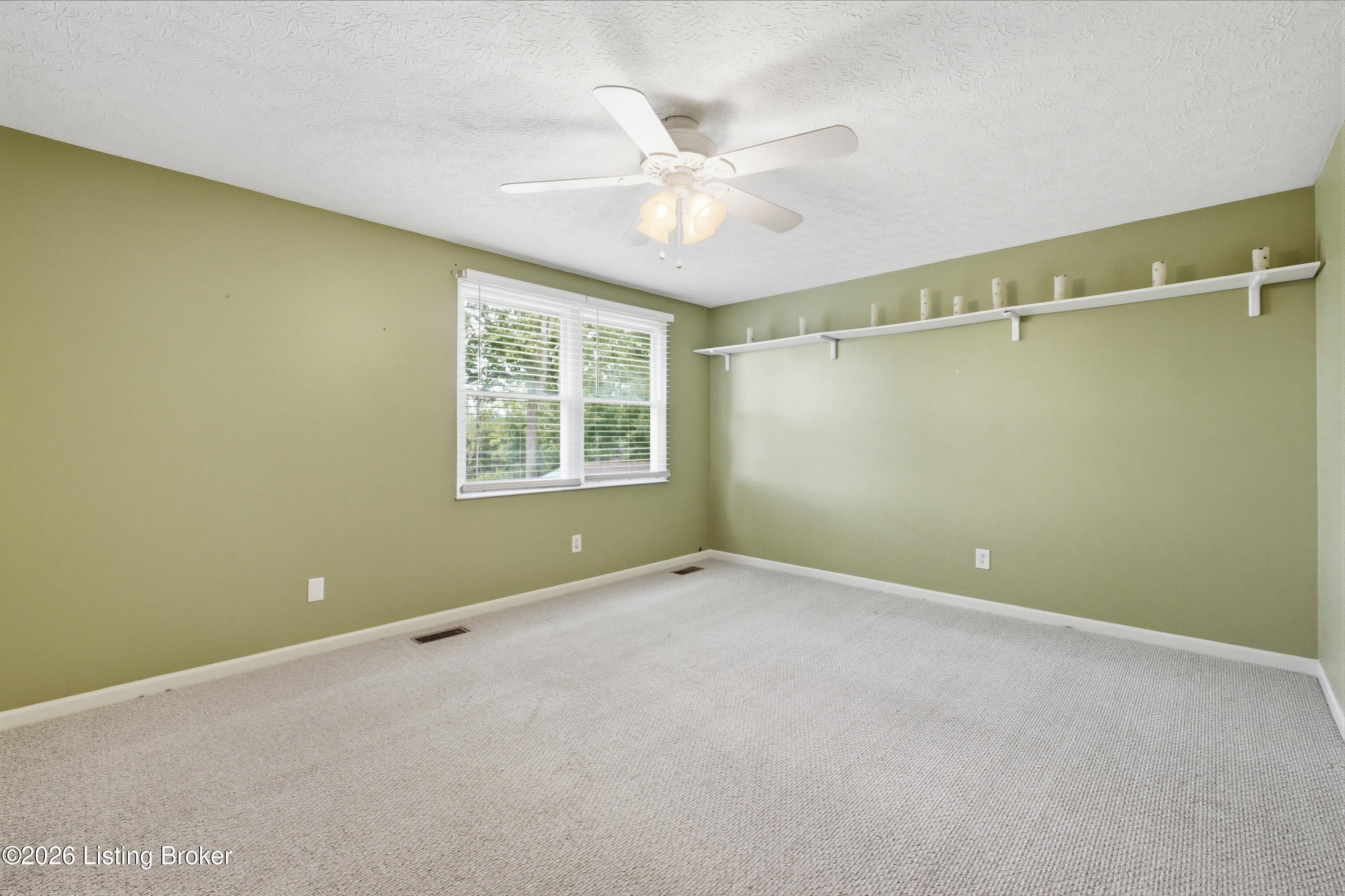 277 Fortney Ln Property Photo 32