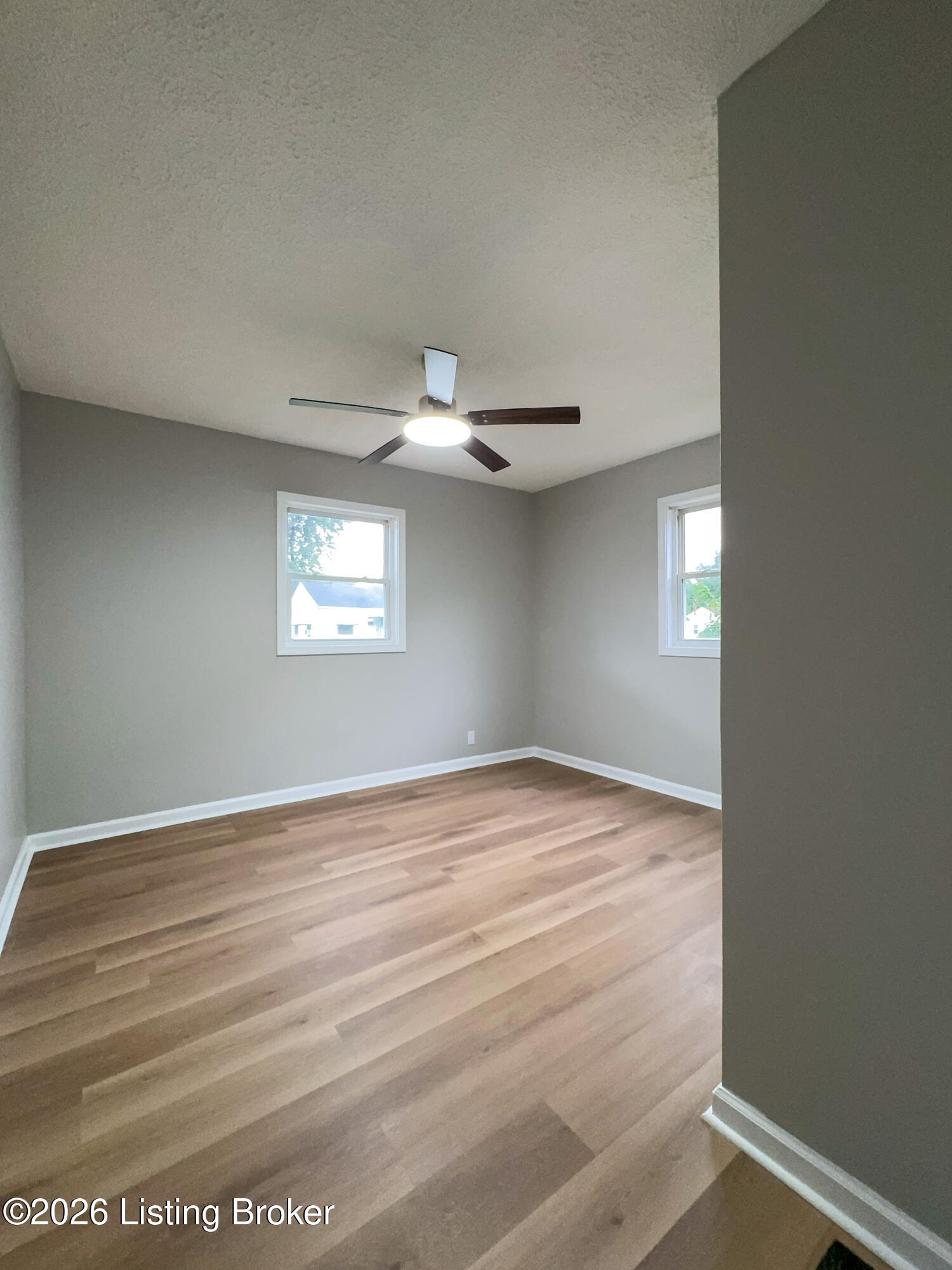1728 Nelson Ave Property Photo 29
