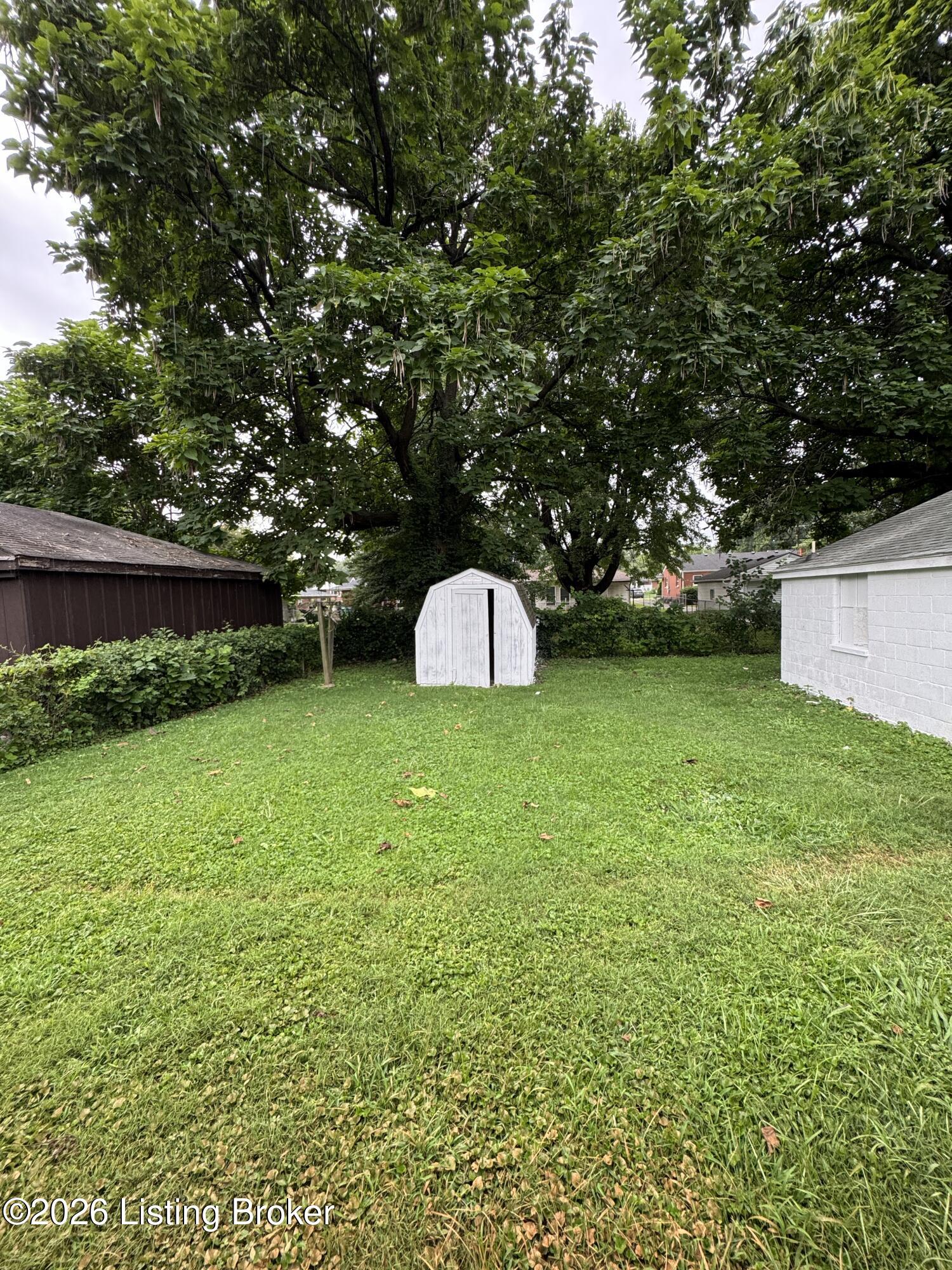 1728 Nelson Ave Property Photo 36