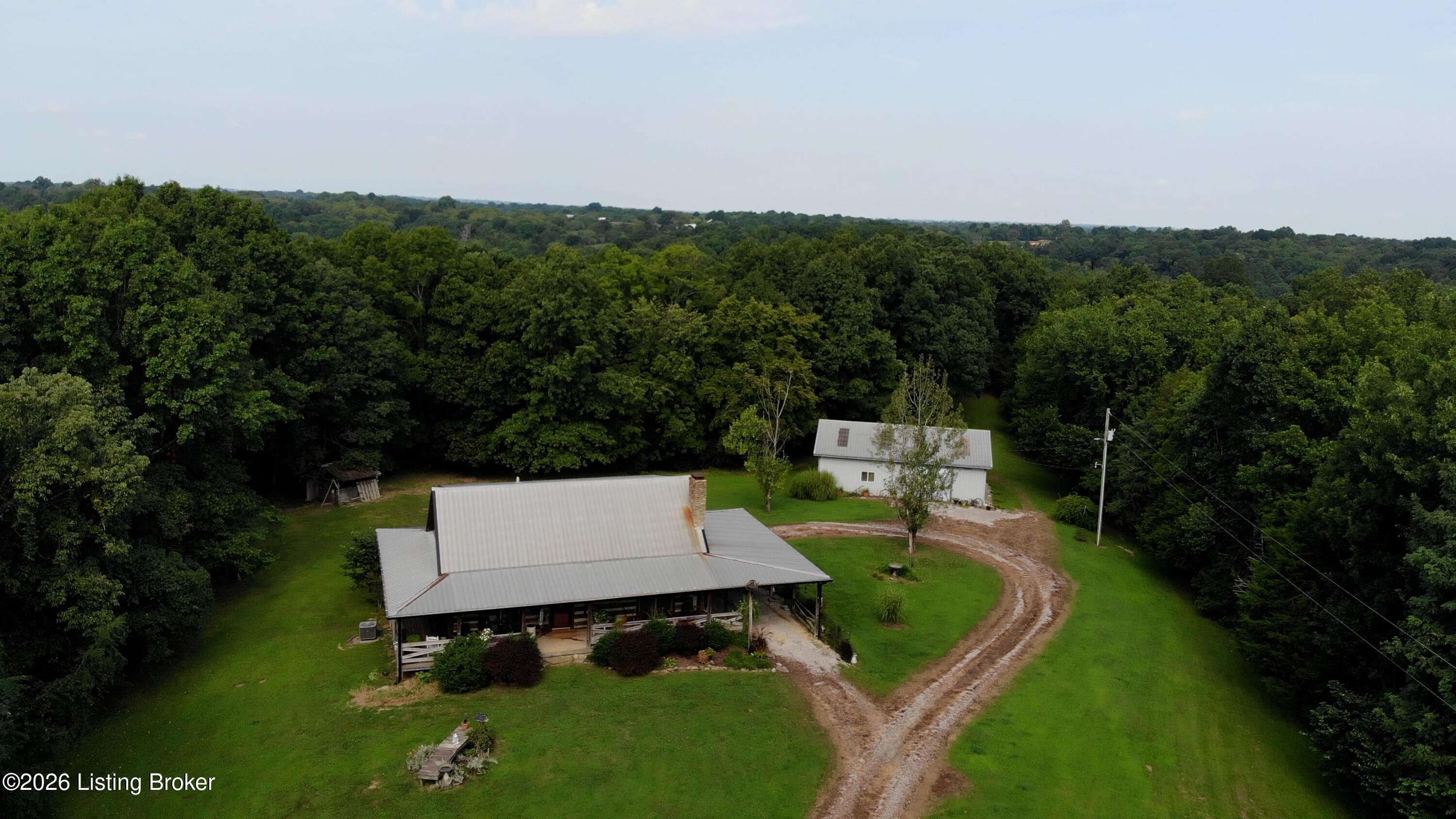 1404 Catwalk Rd Property Photo 2