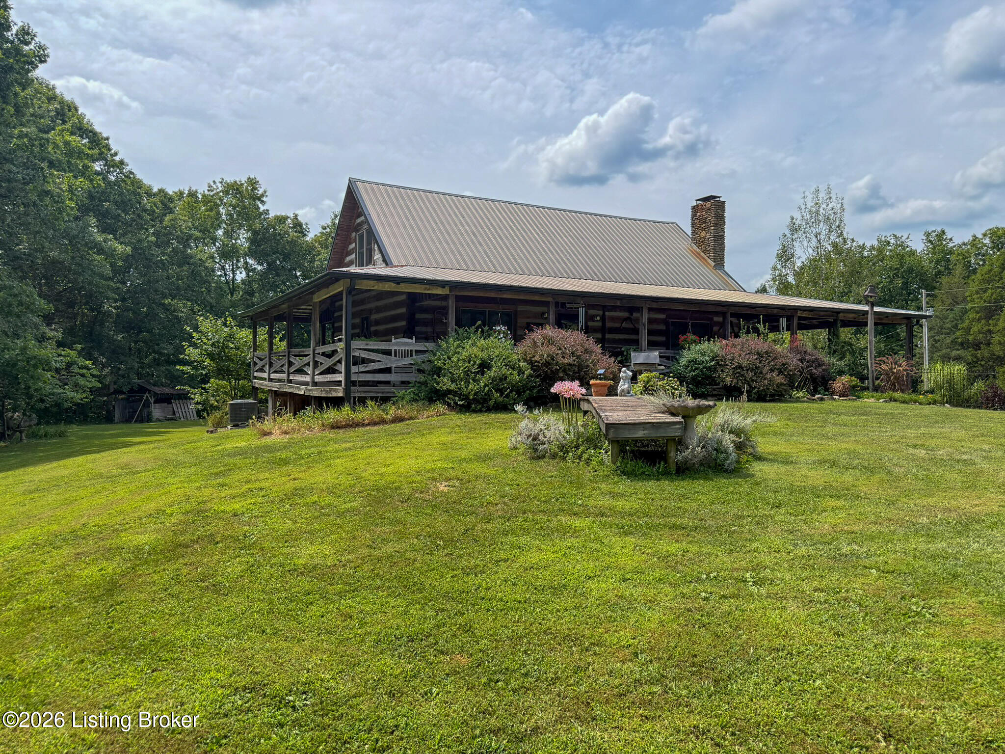 1404 Catwalk Rd Property Photo 6