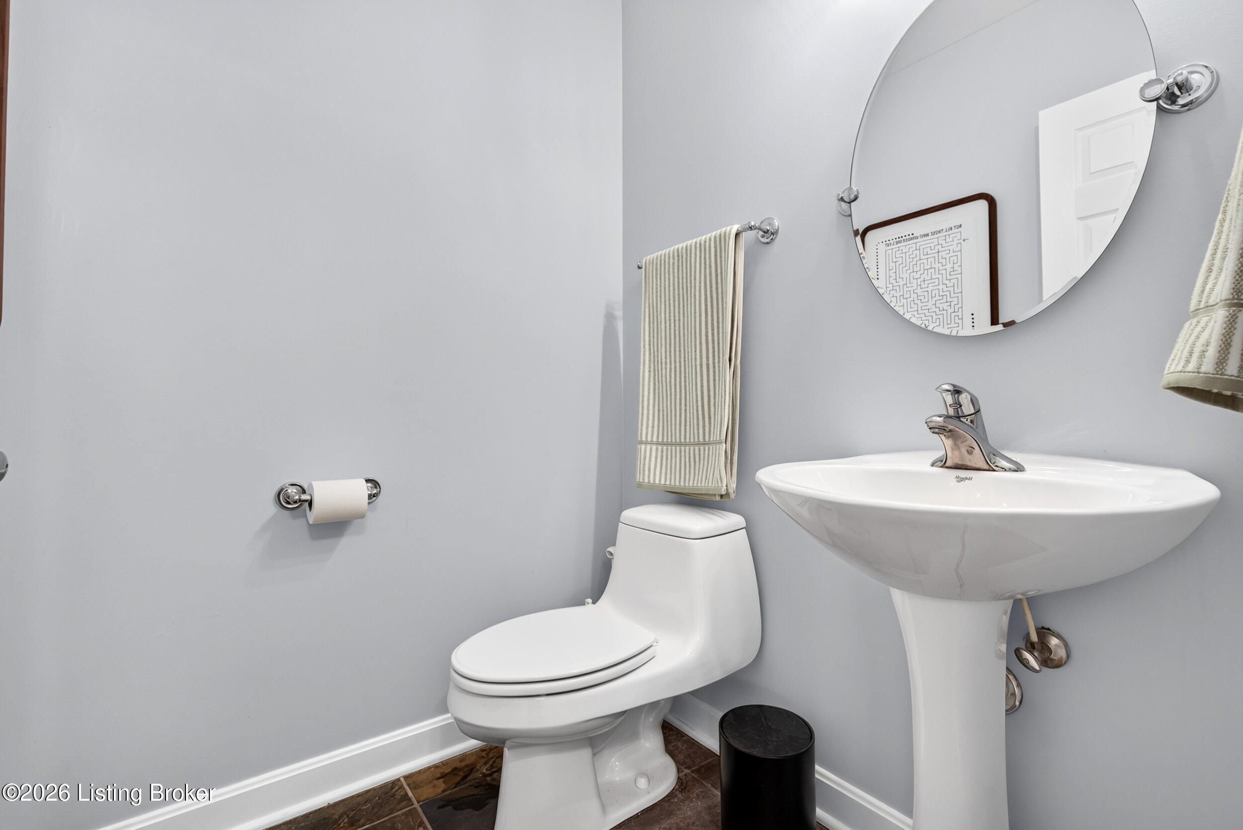 810 Abingdon Cir Property Photo 29