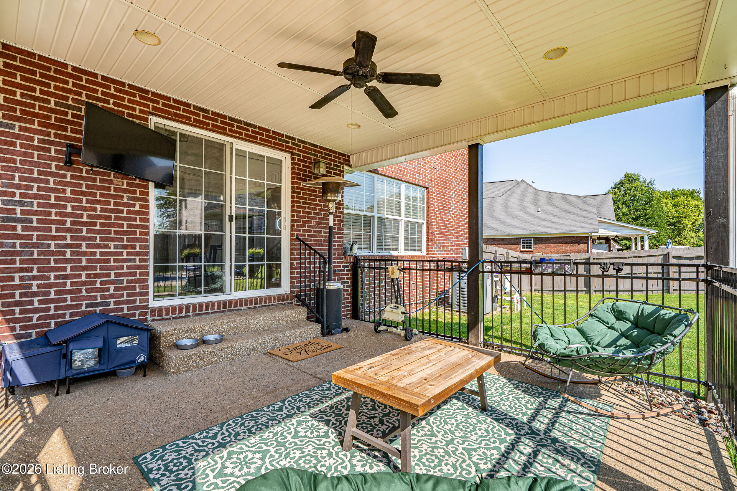 810 Abingdon Cir Property Photo 64