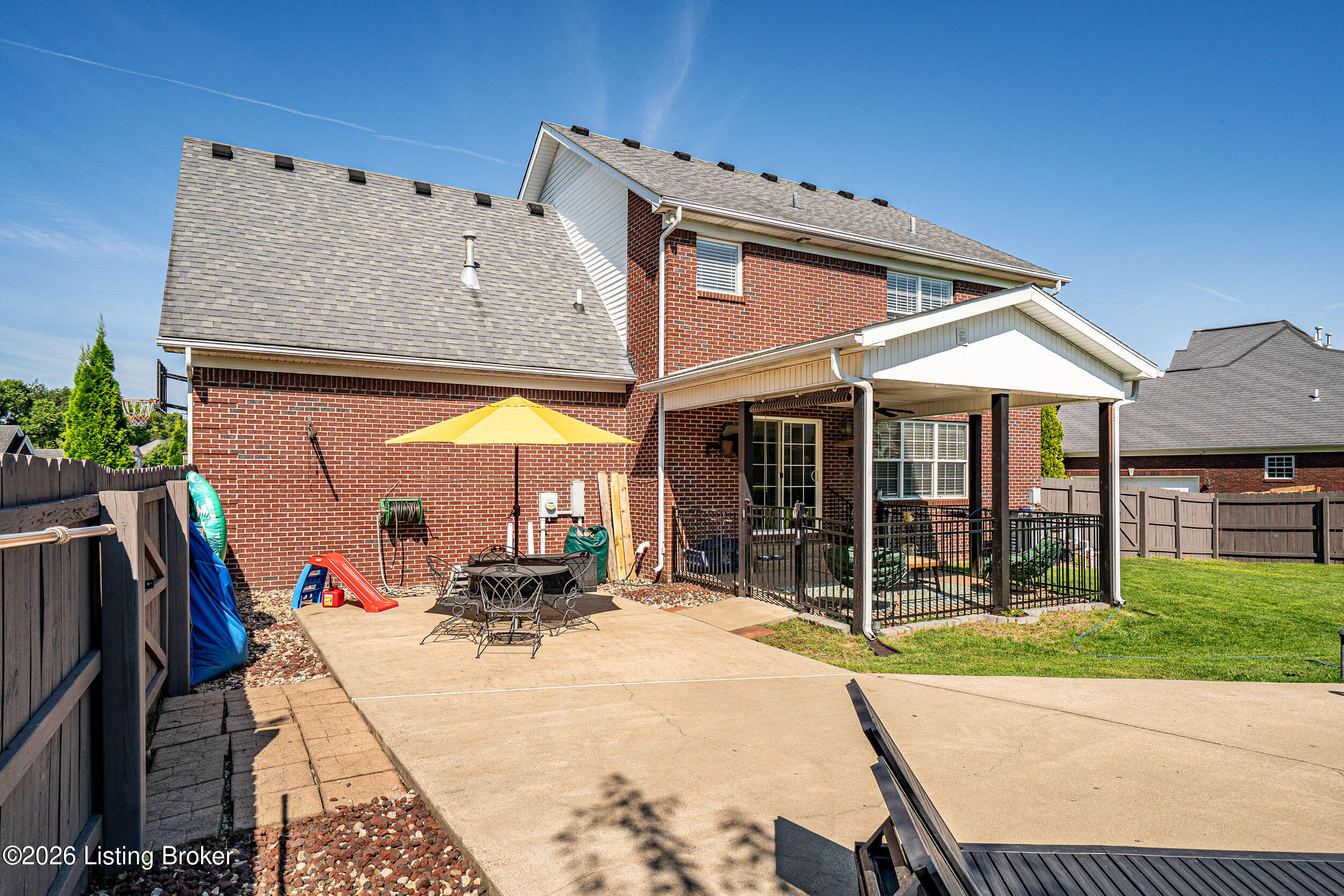 810 Abingdon Cir Property Photo 77