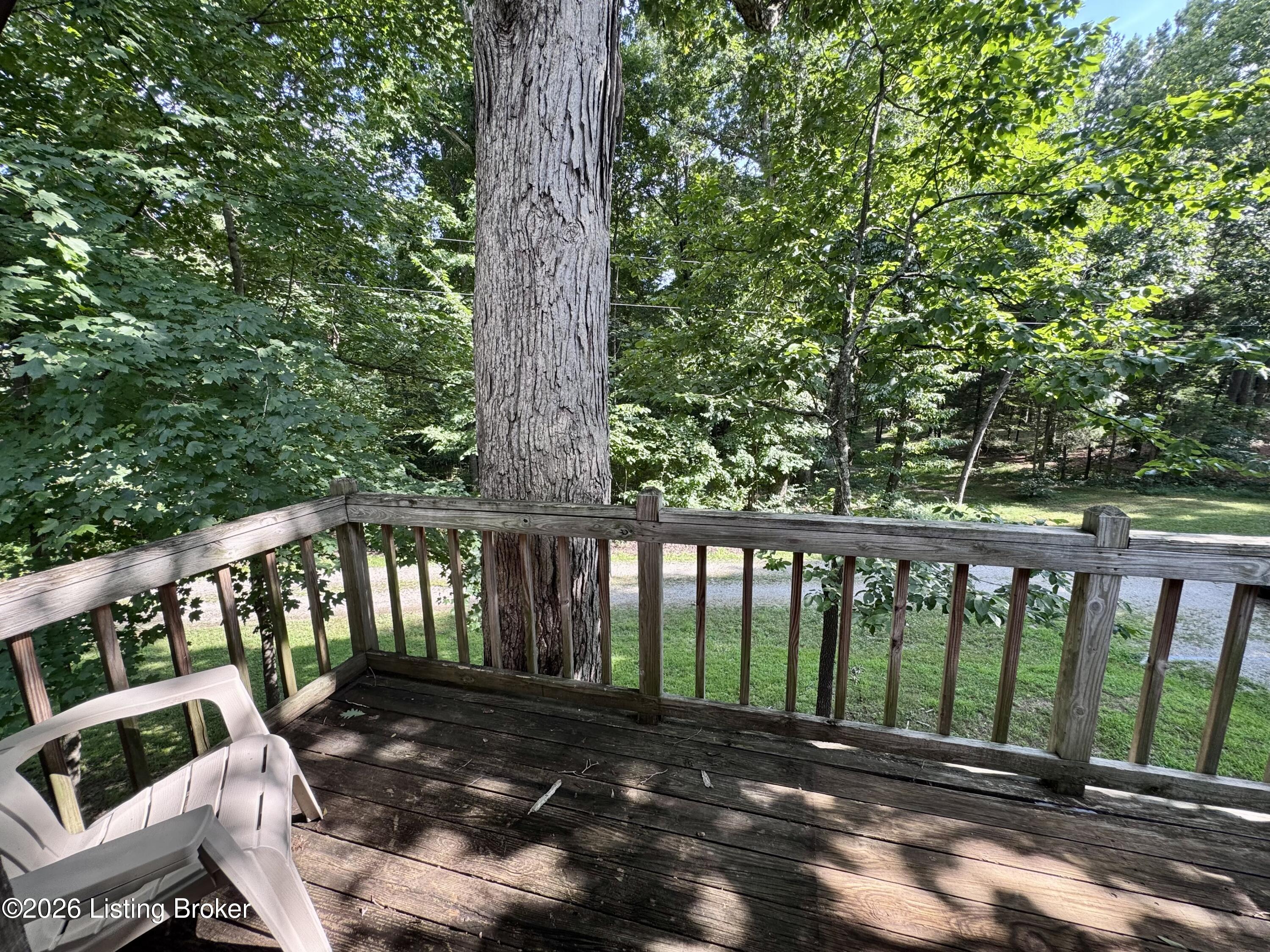 285 Parkside Ln Property Photo 29