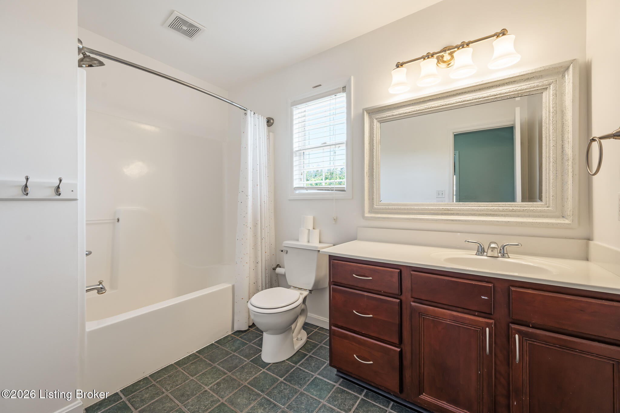 10904 Keene Rd Property Photo 12