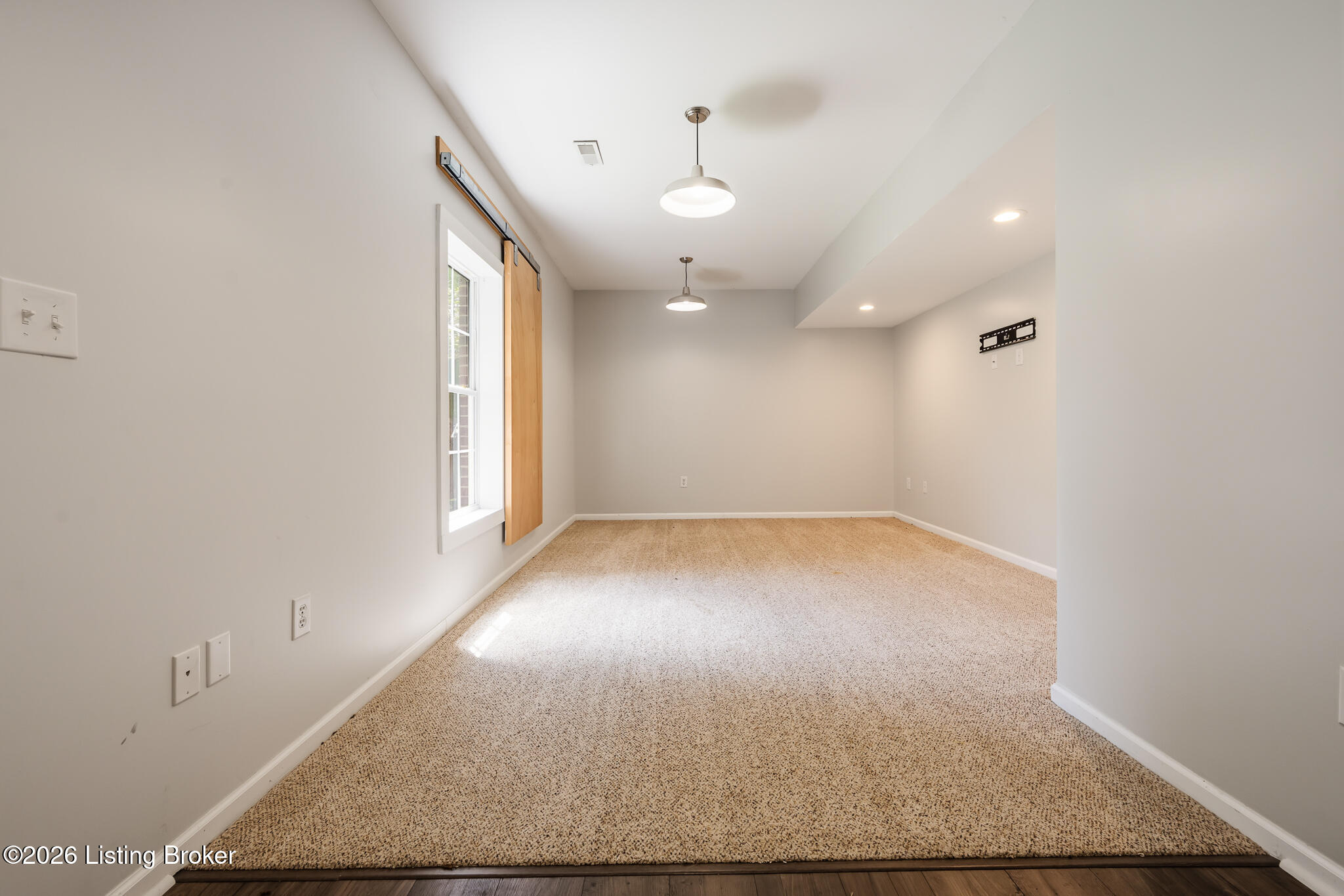 10904 Keene Rd Property Photo 14