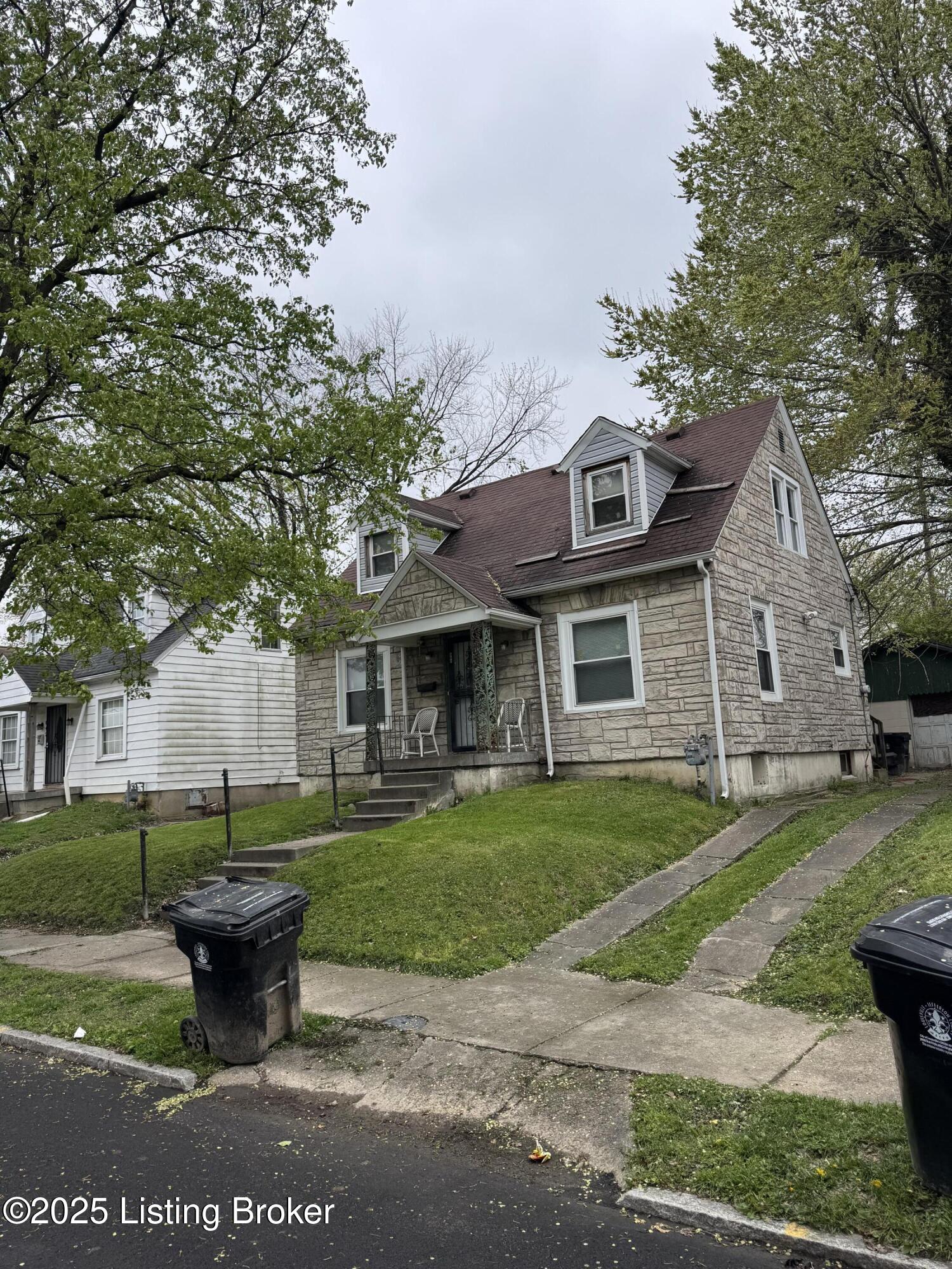 840 S 31st St Property Photo 1