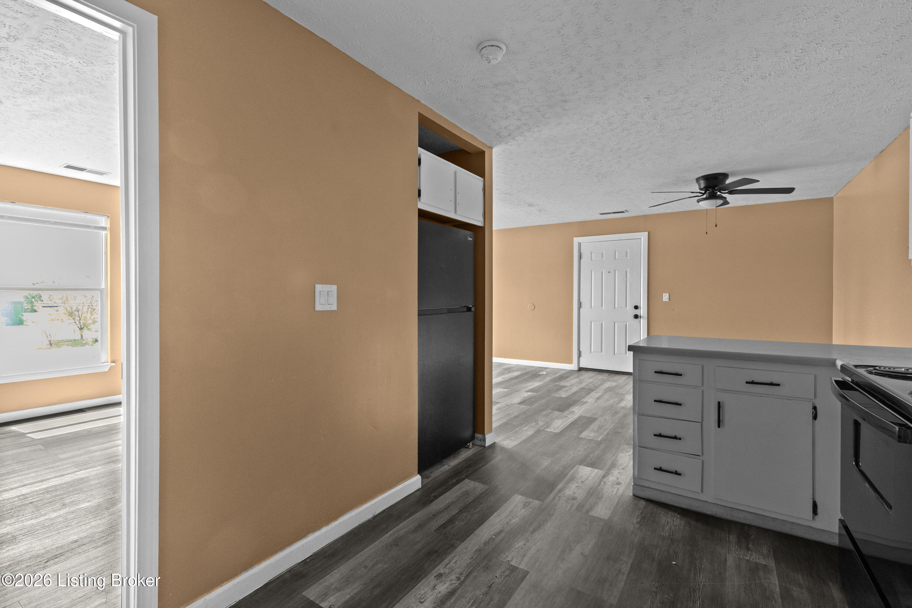 2430 Mckindree Ct Property Photo 12