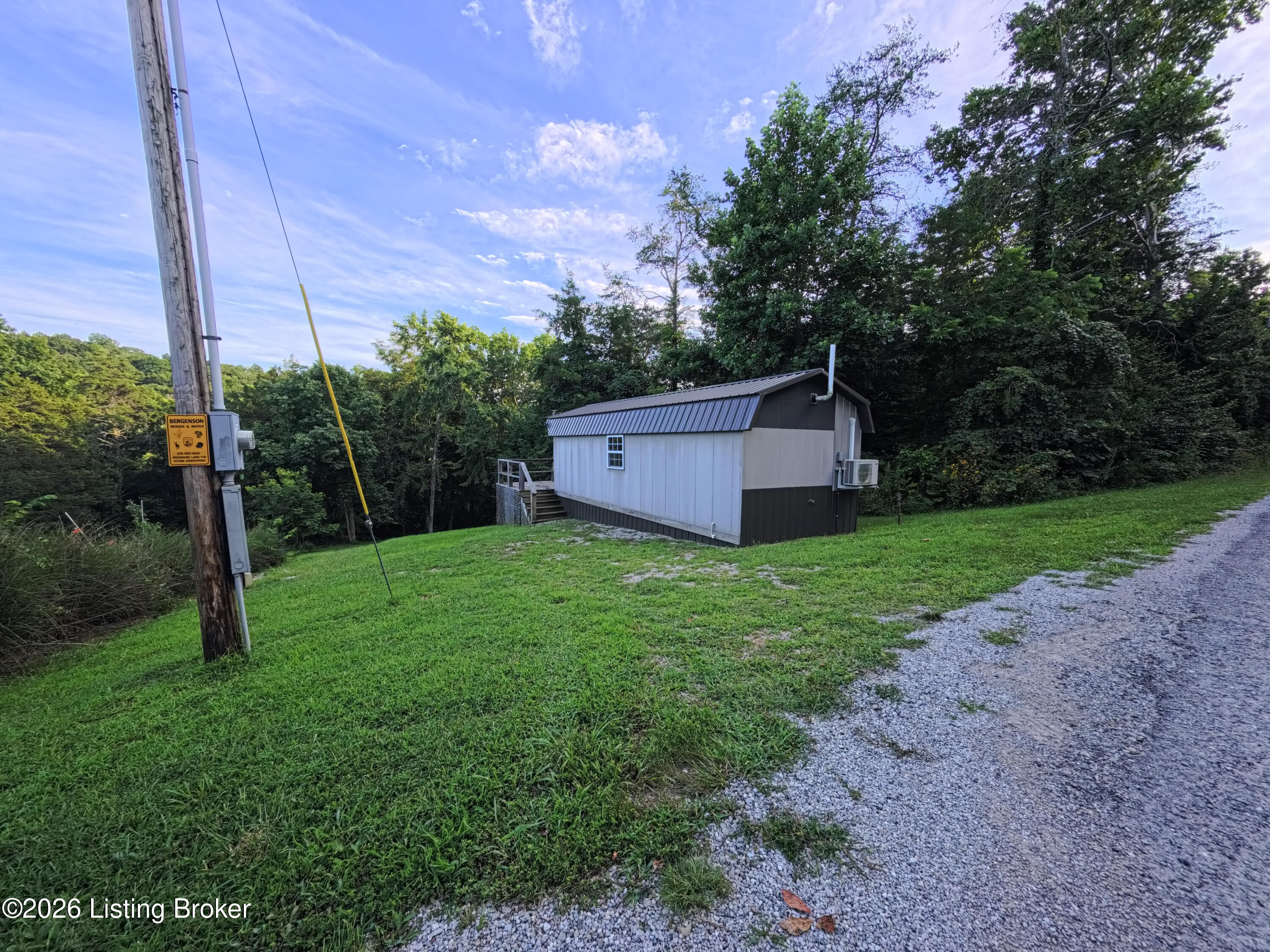 899 Pine Haven Rd Property Photo 13