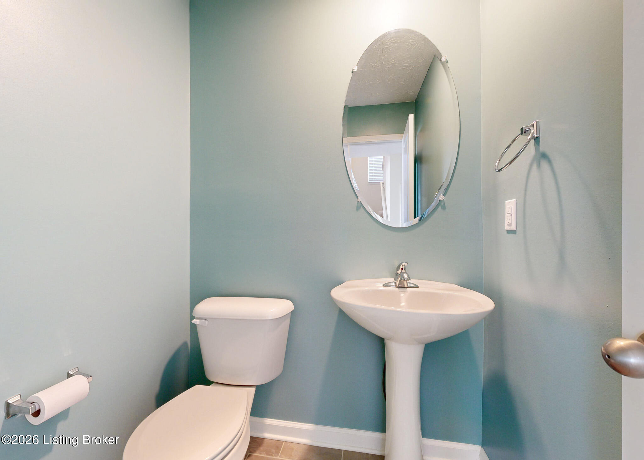 1070 Stratton Way Property Photo 14