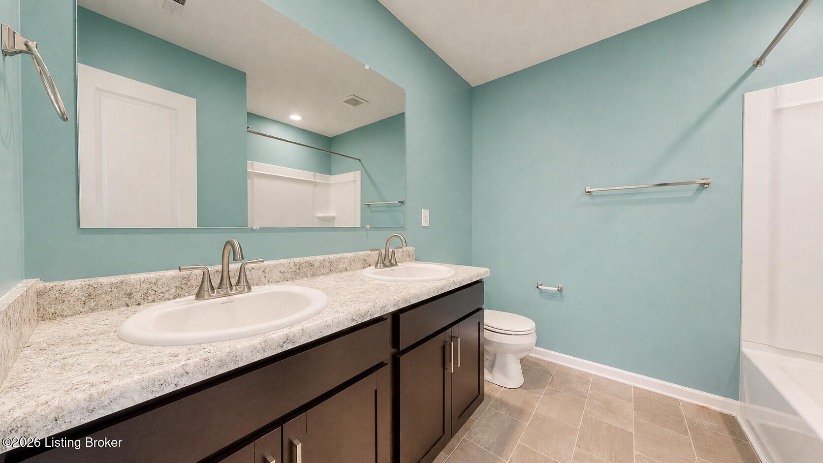 1070 Stratton Way Property Photo 41