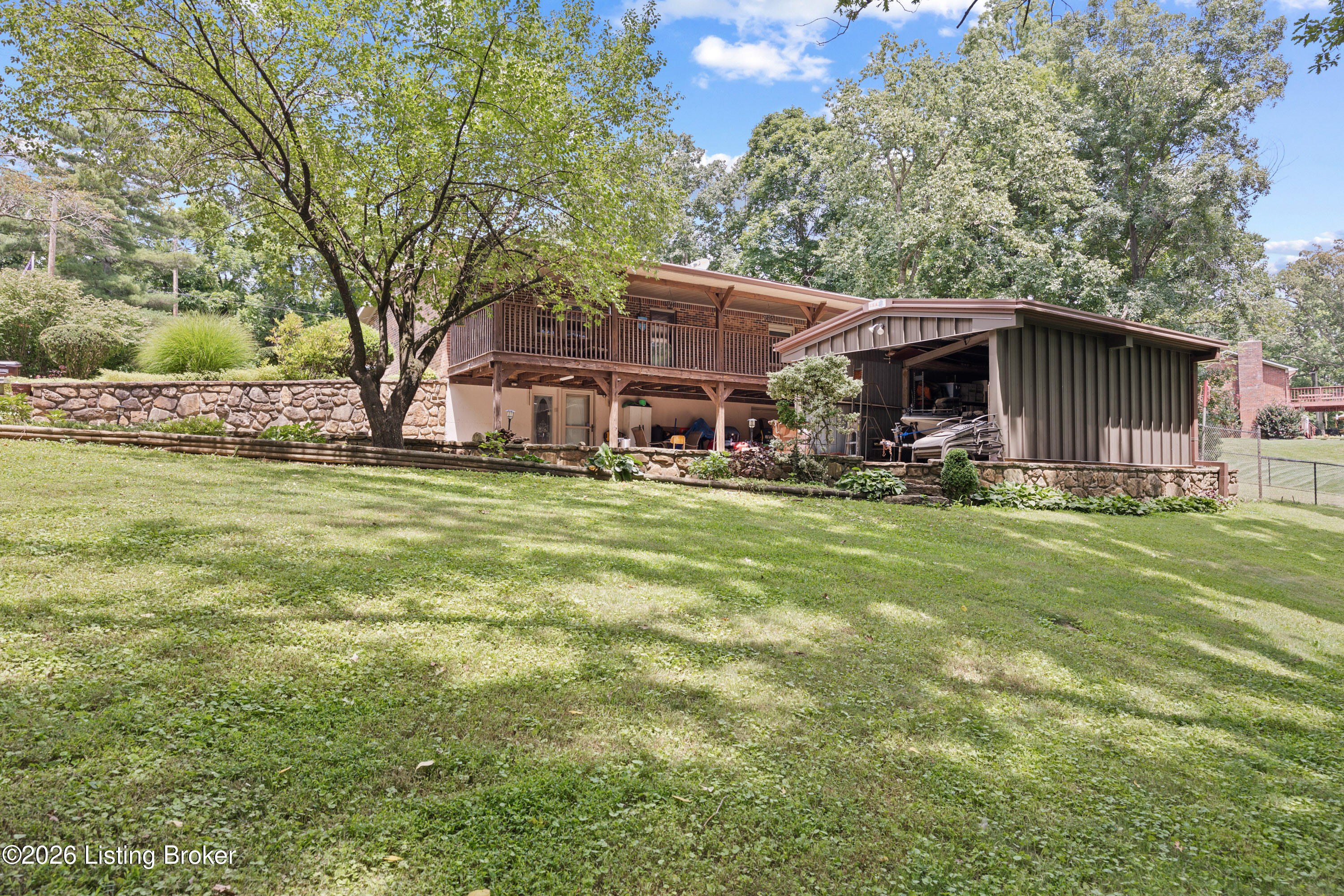 1193 Castlerock Dr Property Photo 9