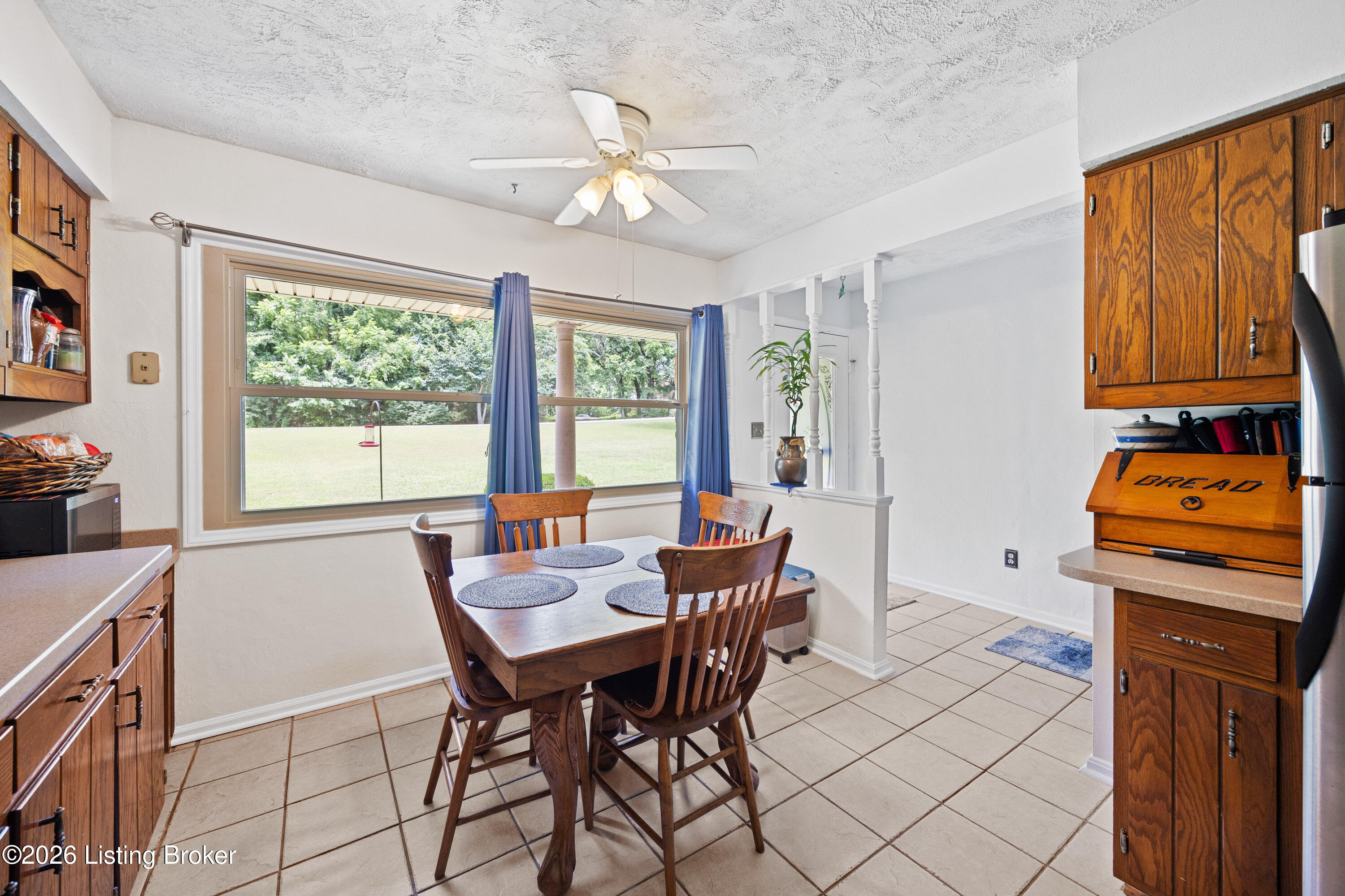 1193 Castlerock Dr Property Photo 16