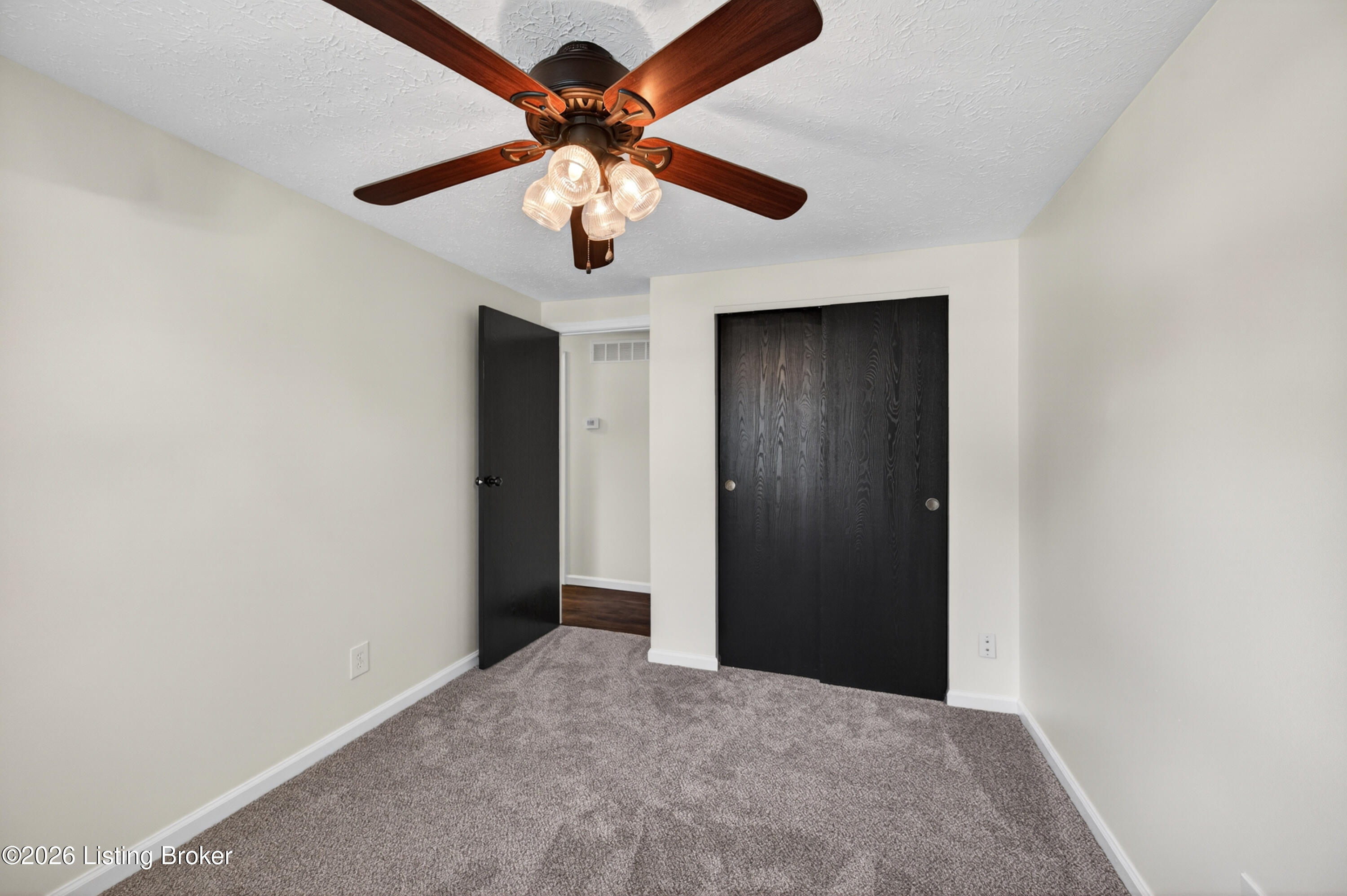 7005 Apple Orchard Ln Property Photo 25