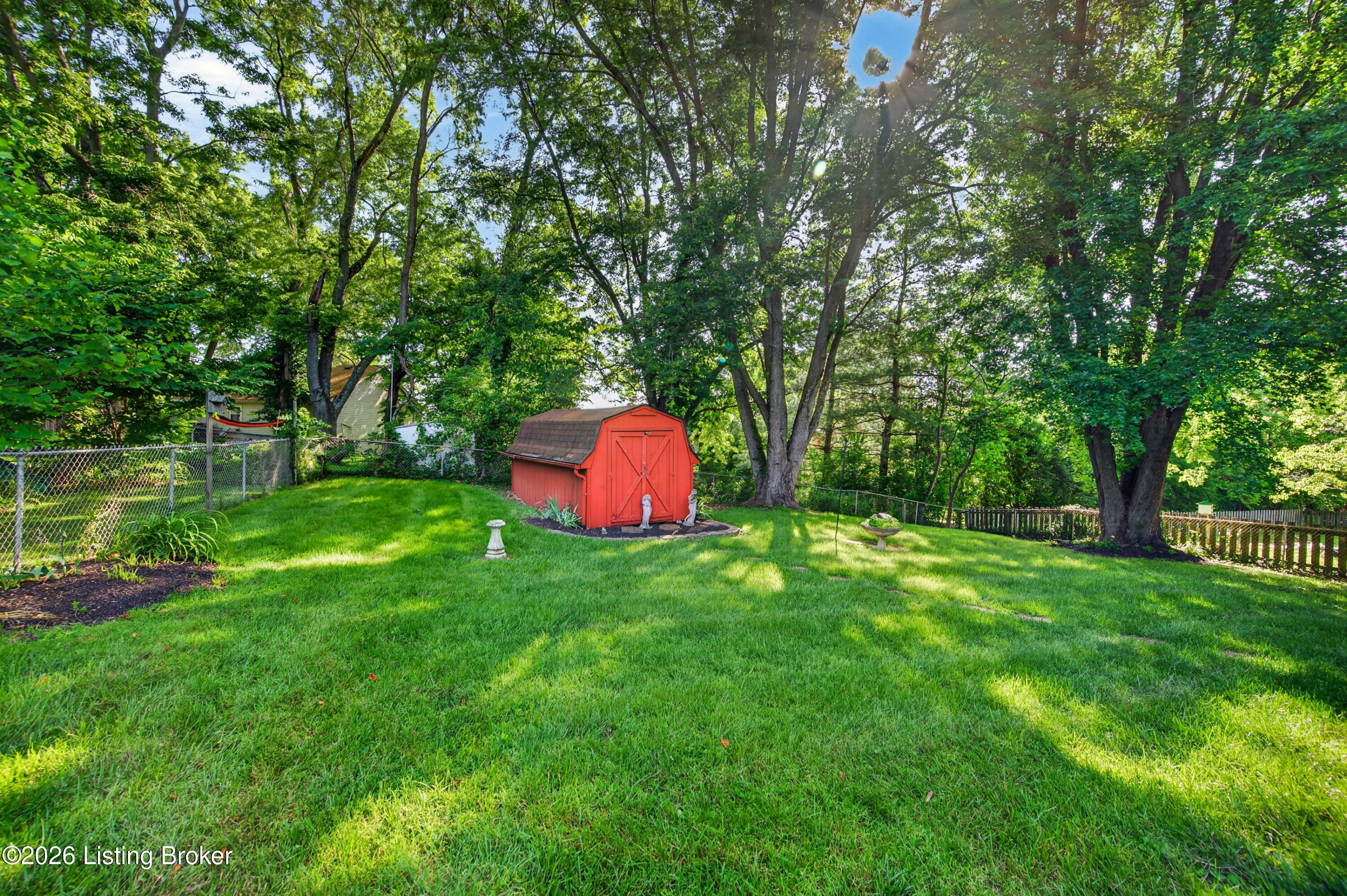 7005 Apple Orchard Ln Property Photo 35