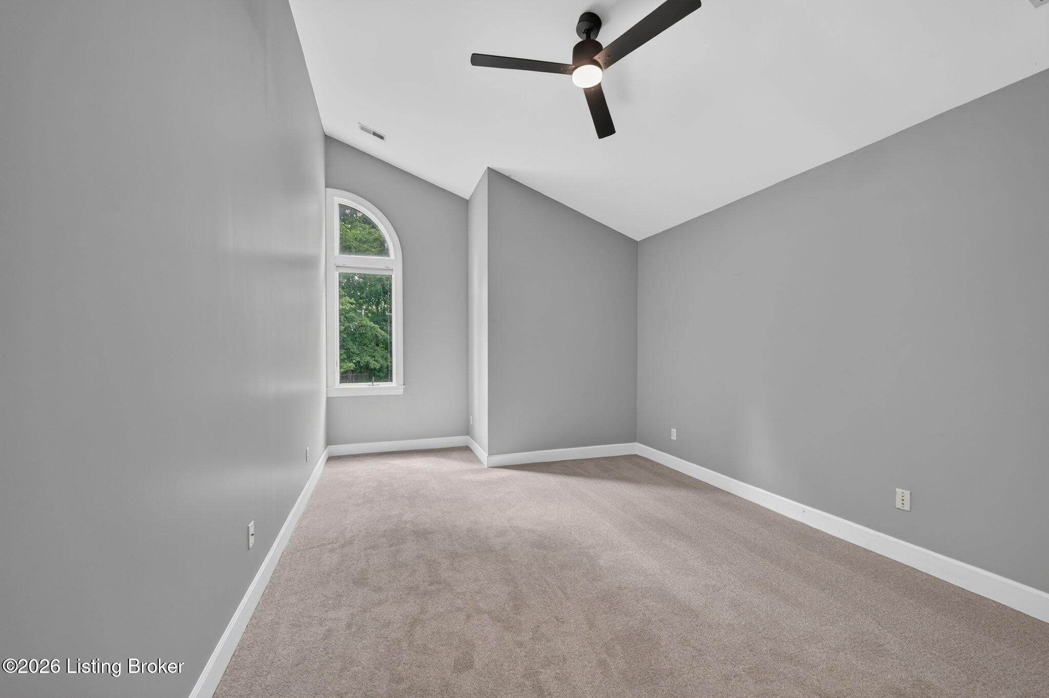 8800 Wooded Trail Ct Property Photo 21