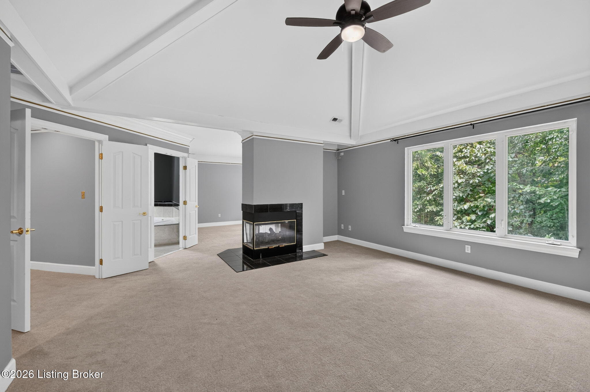 8800 Wooded Trail Ct Property Photo 28